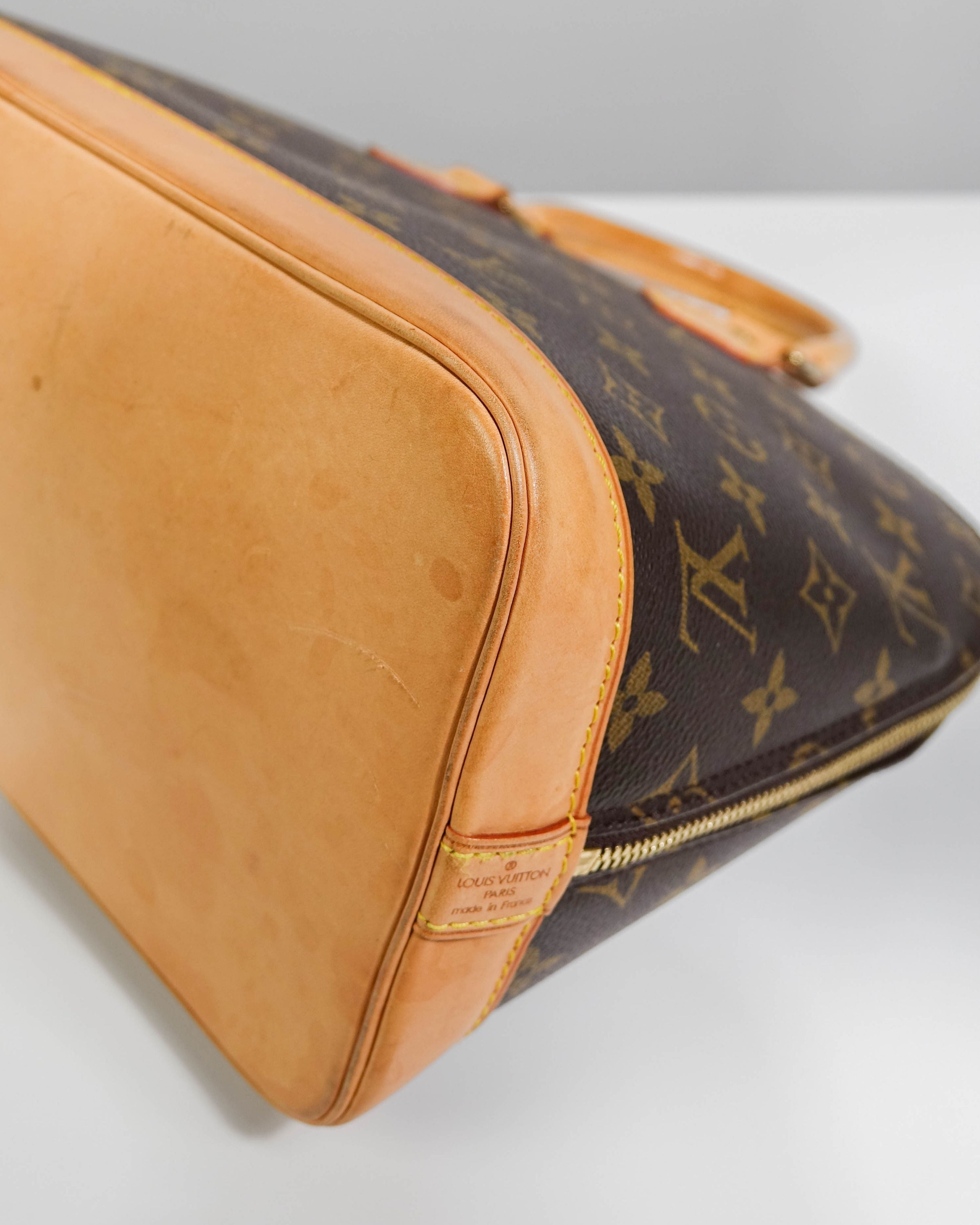 Sac à mains Alma Louis Vuitton en toile Monogram Lola Collective