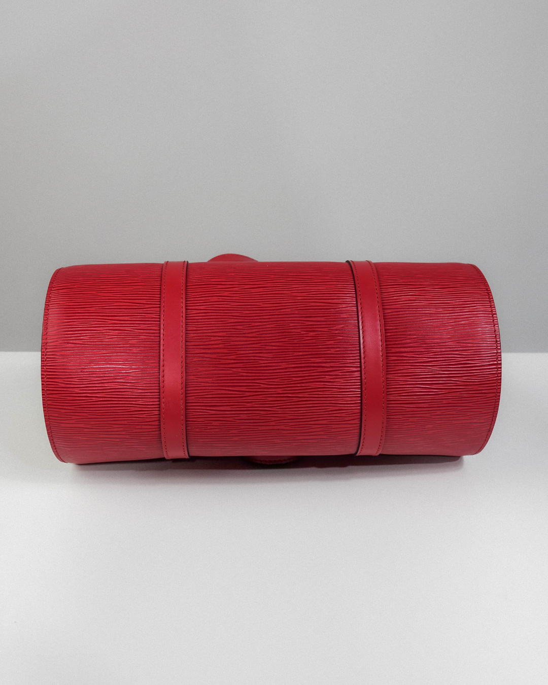 Sac Soufflot Epi Rouge – Louis Vuitton Lola Collective