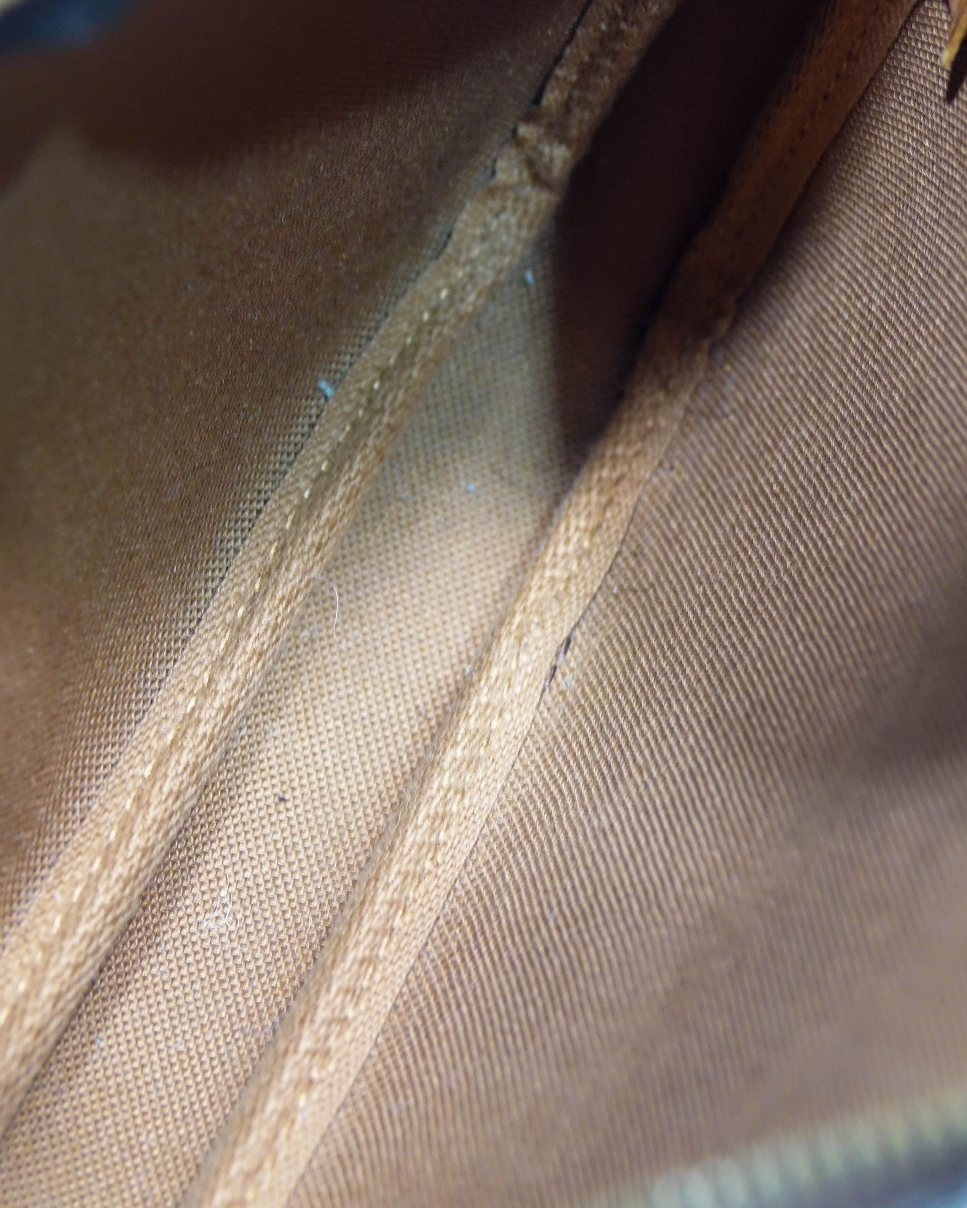 Sac pochette Accessoire Louis Vuitton toile Monogram Lola Collective