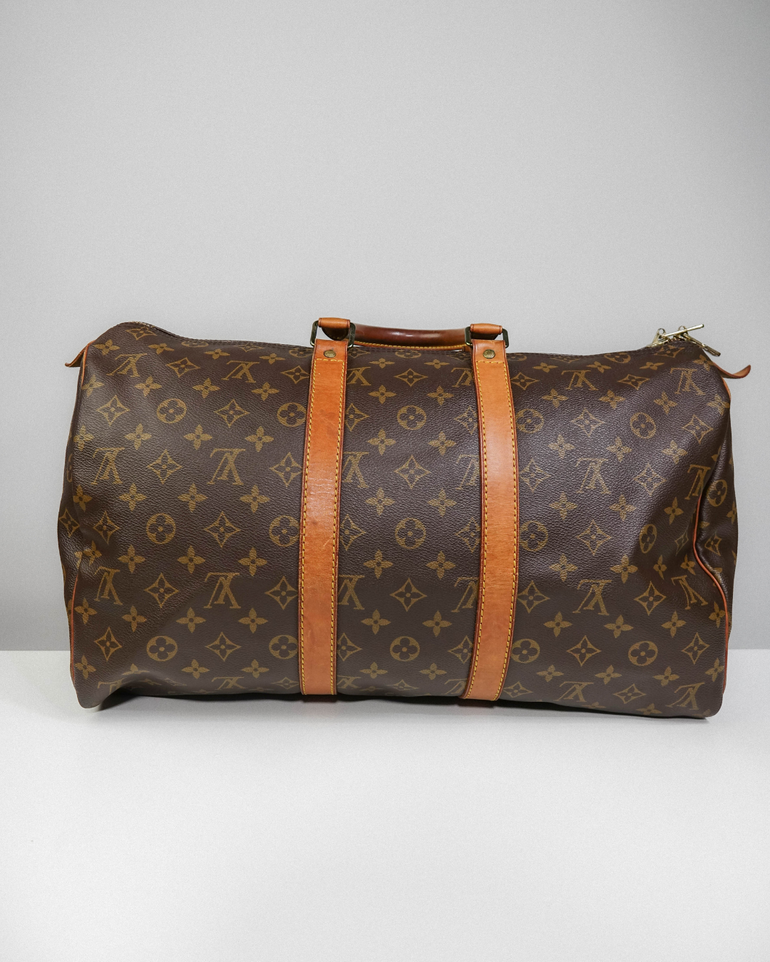 Sac Keepall 45 Monogram – Louis Vuitton Lola Collective