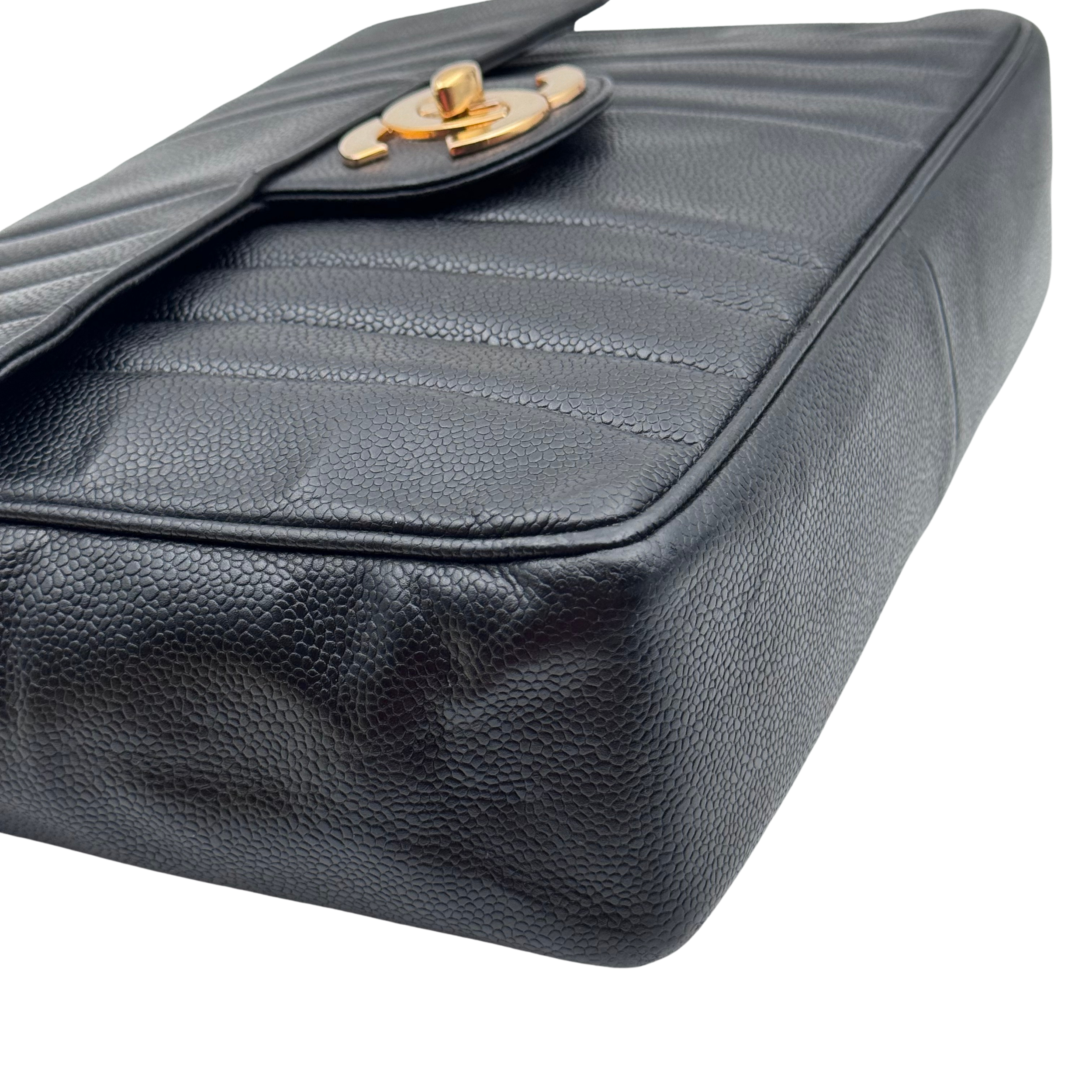 CLASSIC TIMELESS JUMBO - CHANEL Lola Collective