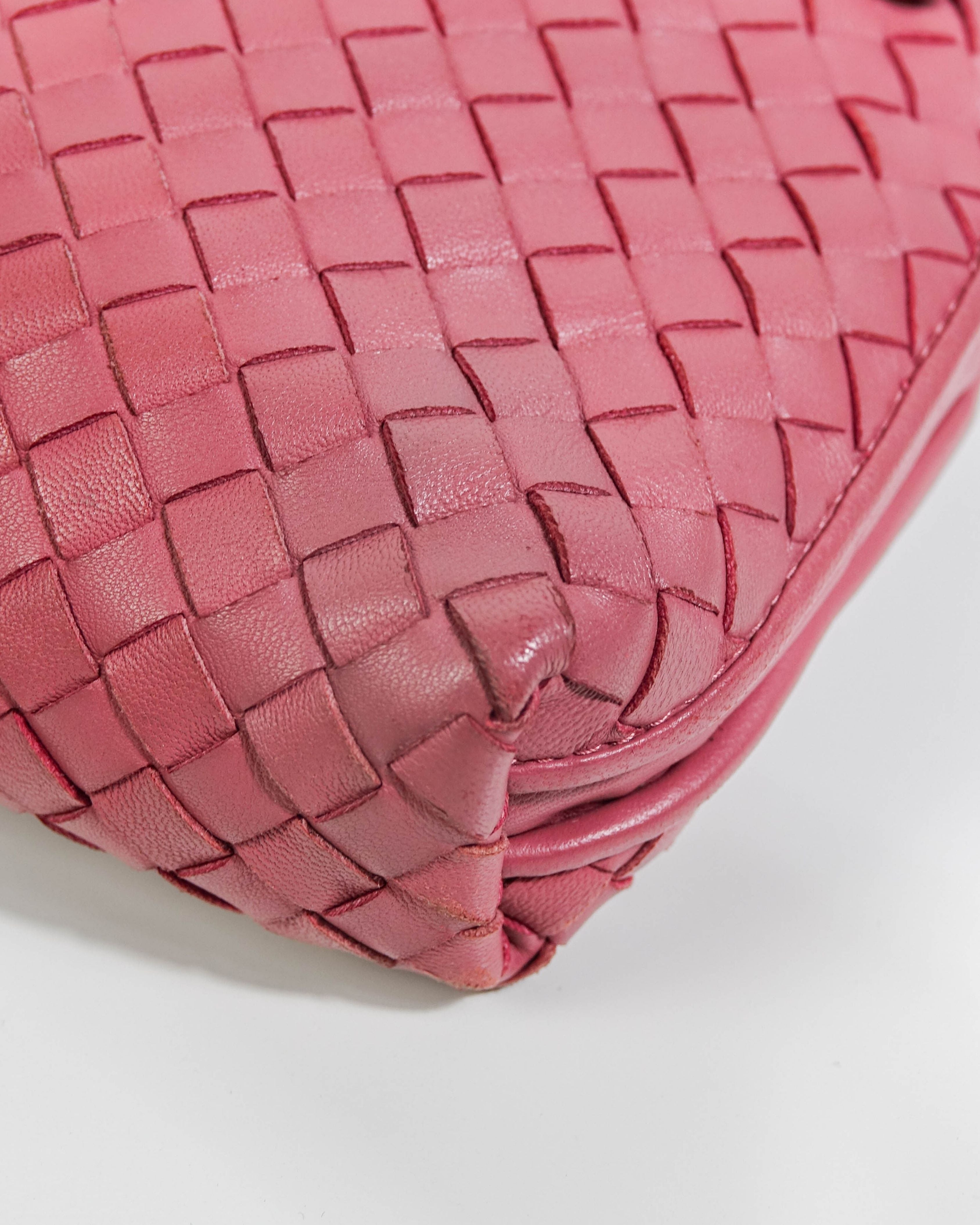 Sac Nodini Bottega Veneta en cuir Intrecciato - rose Lola Collective