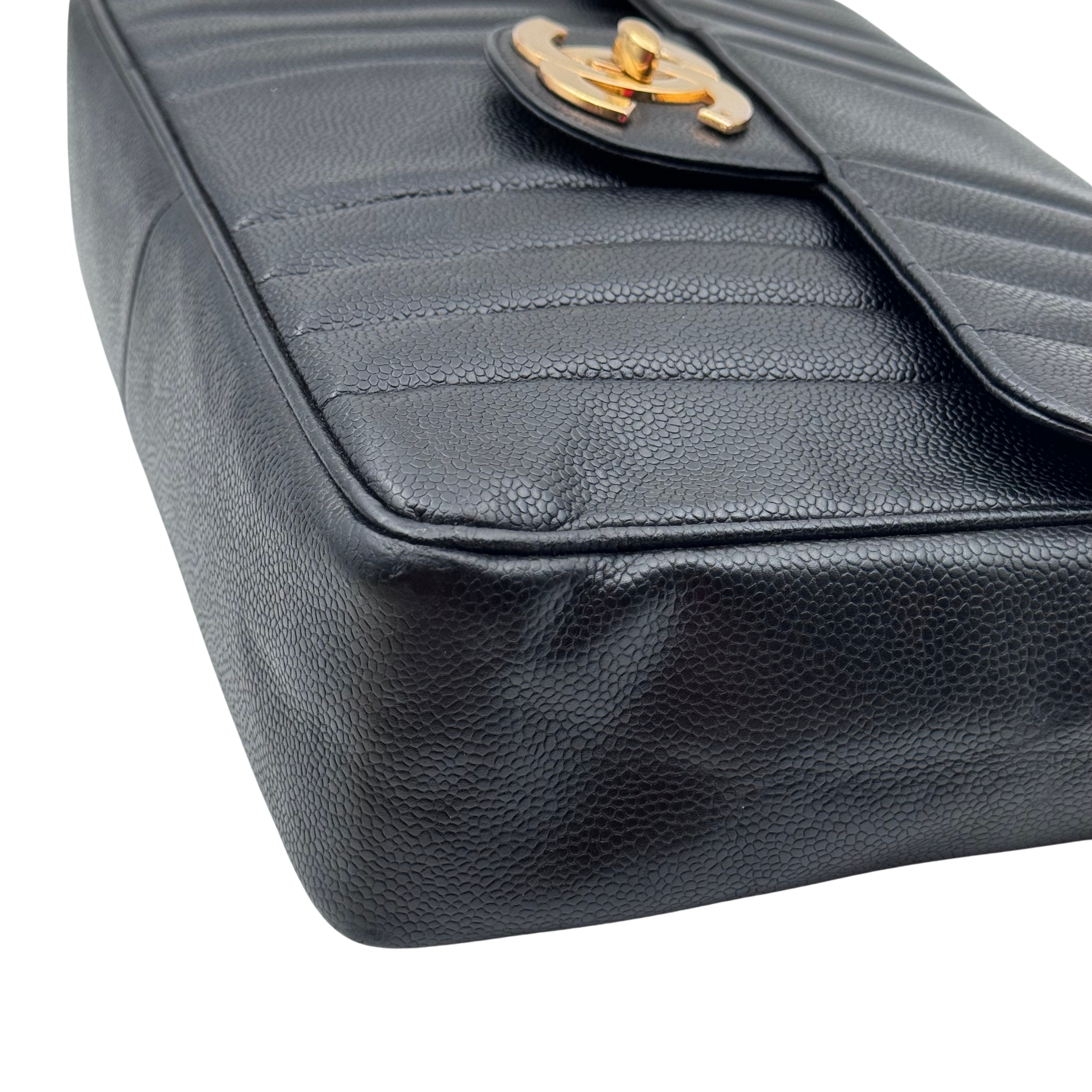 CLASSIC TIMELESS JUMBO - CHANEL Lola Collective