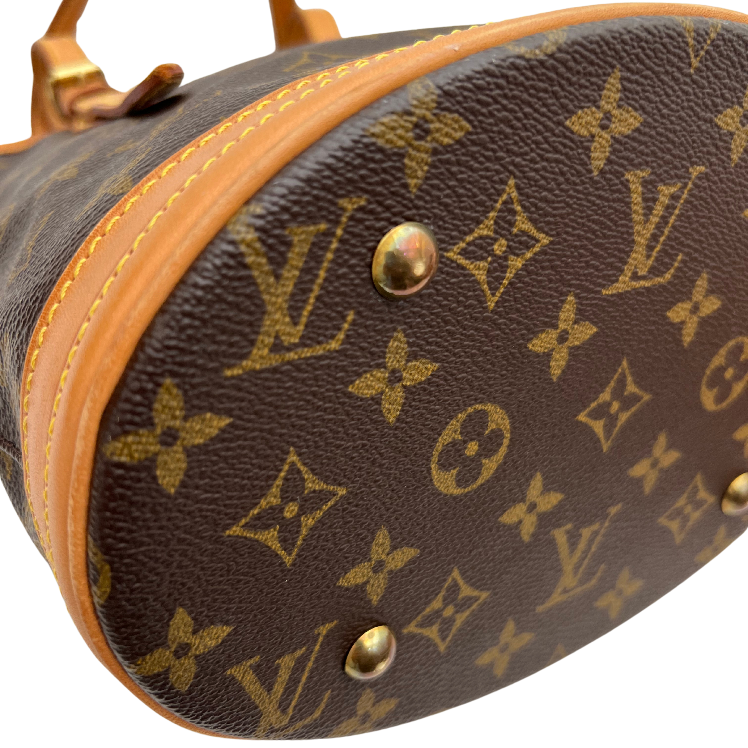 BUCKET PM - LOUIS VUITTON Lola Collective