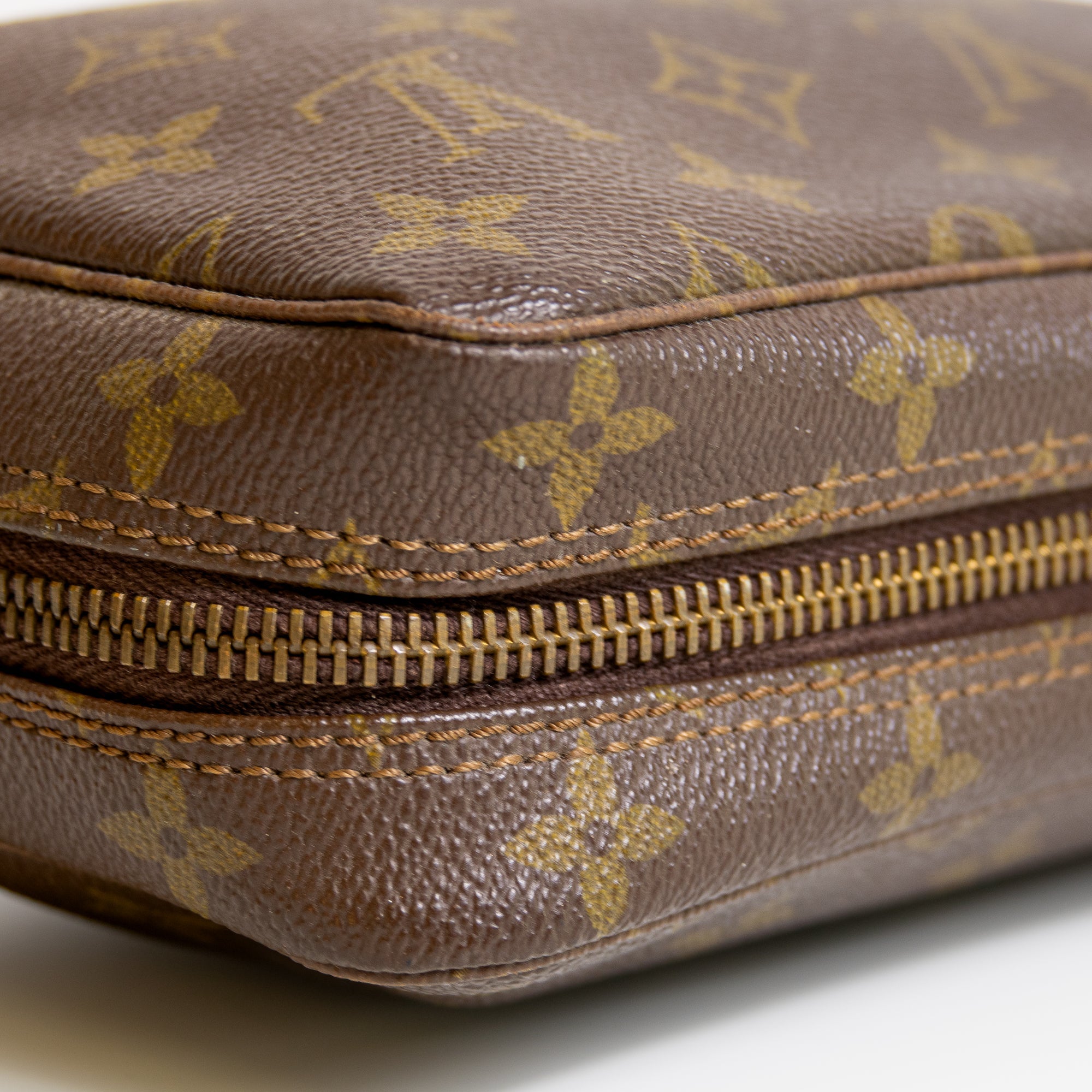 Louis Vuitton Trousse Toilette 23 Monogram Lola Collective