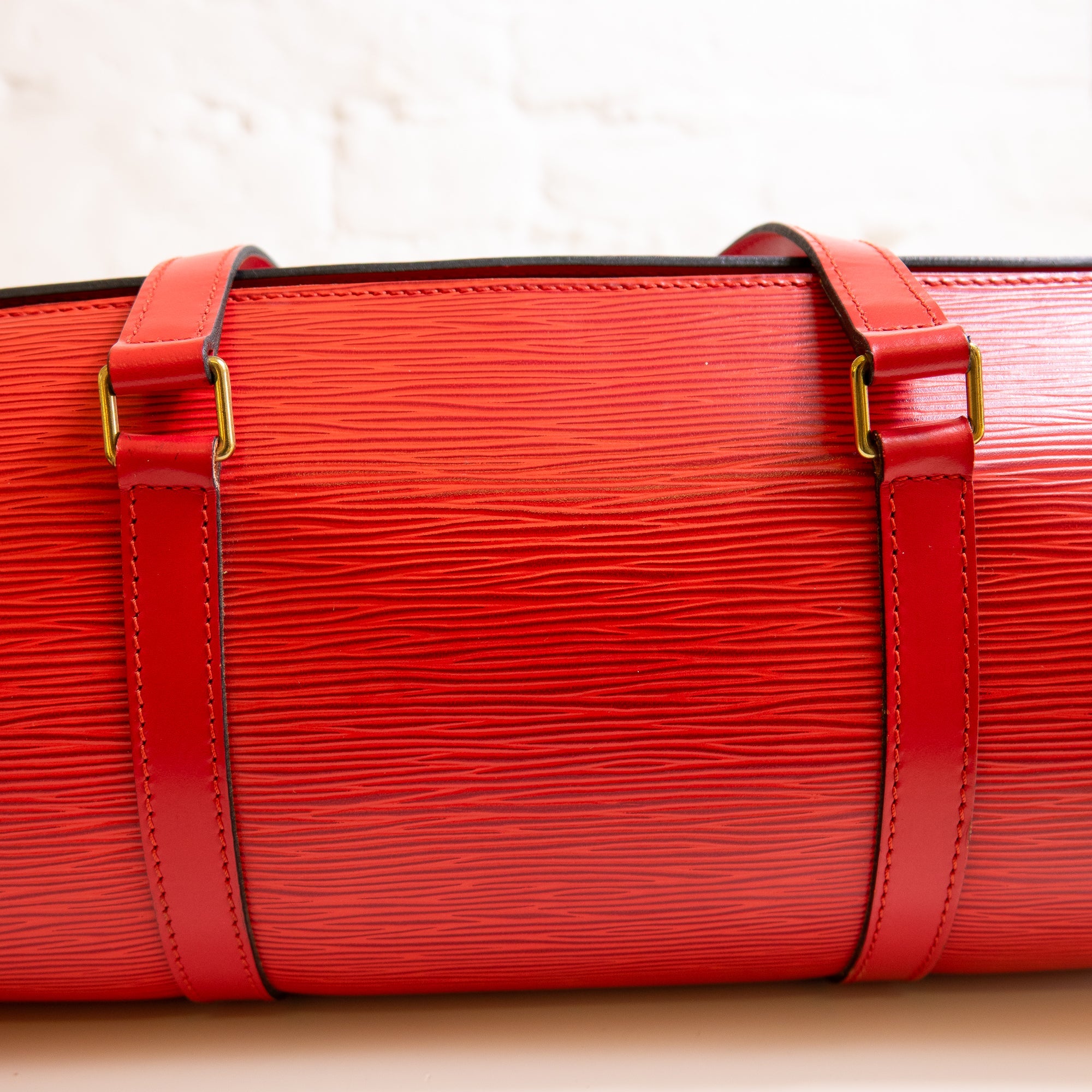 Louis Vuitton Soufflot épi rouge Lola Collective