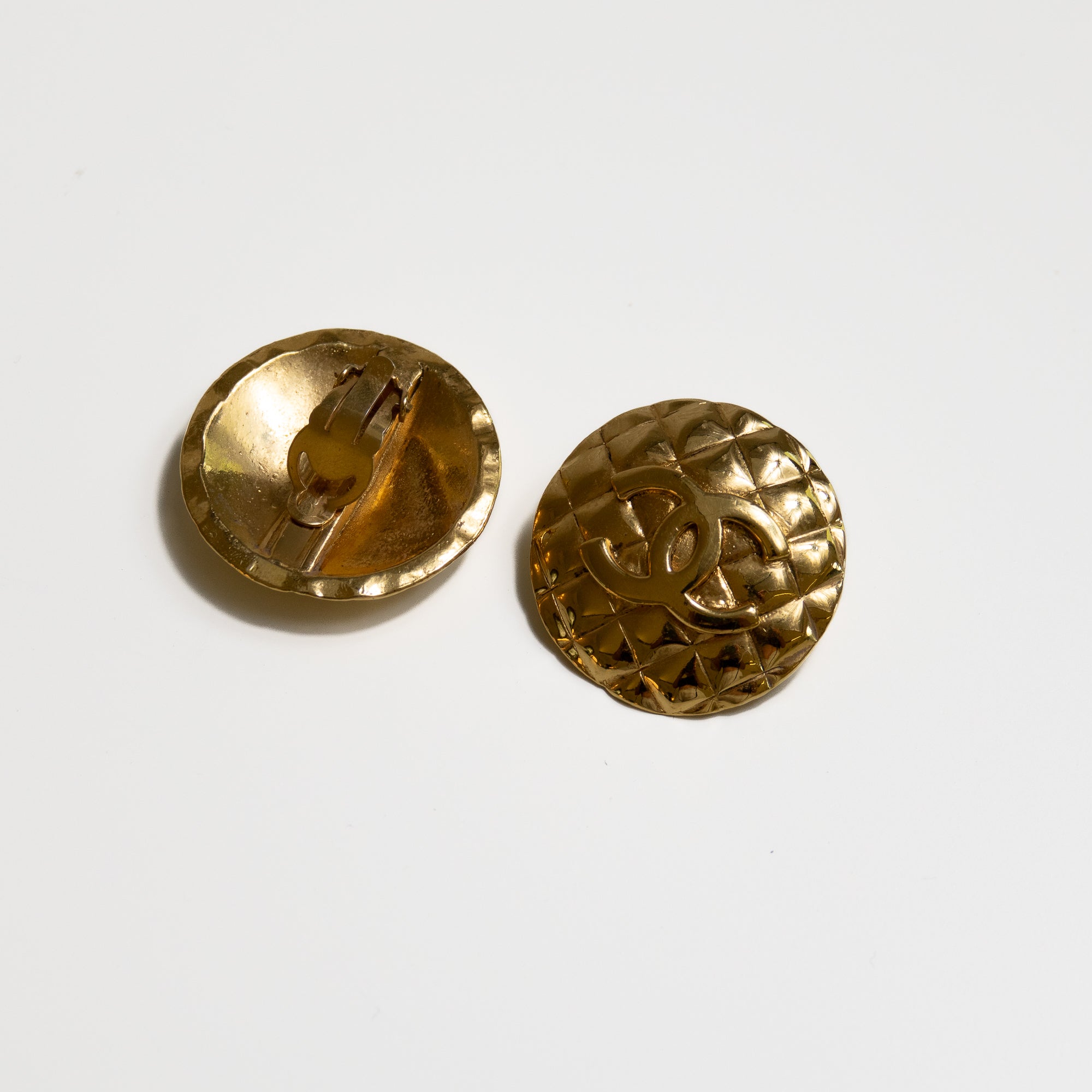 GP0326-31 Chanel Boucle d'oreilles gold Ginza Paris