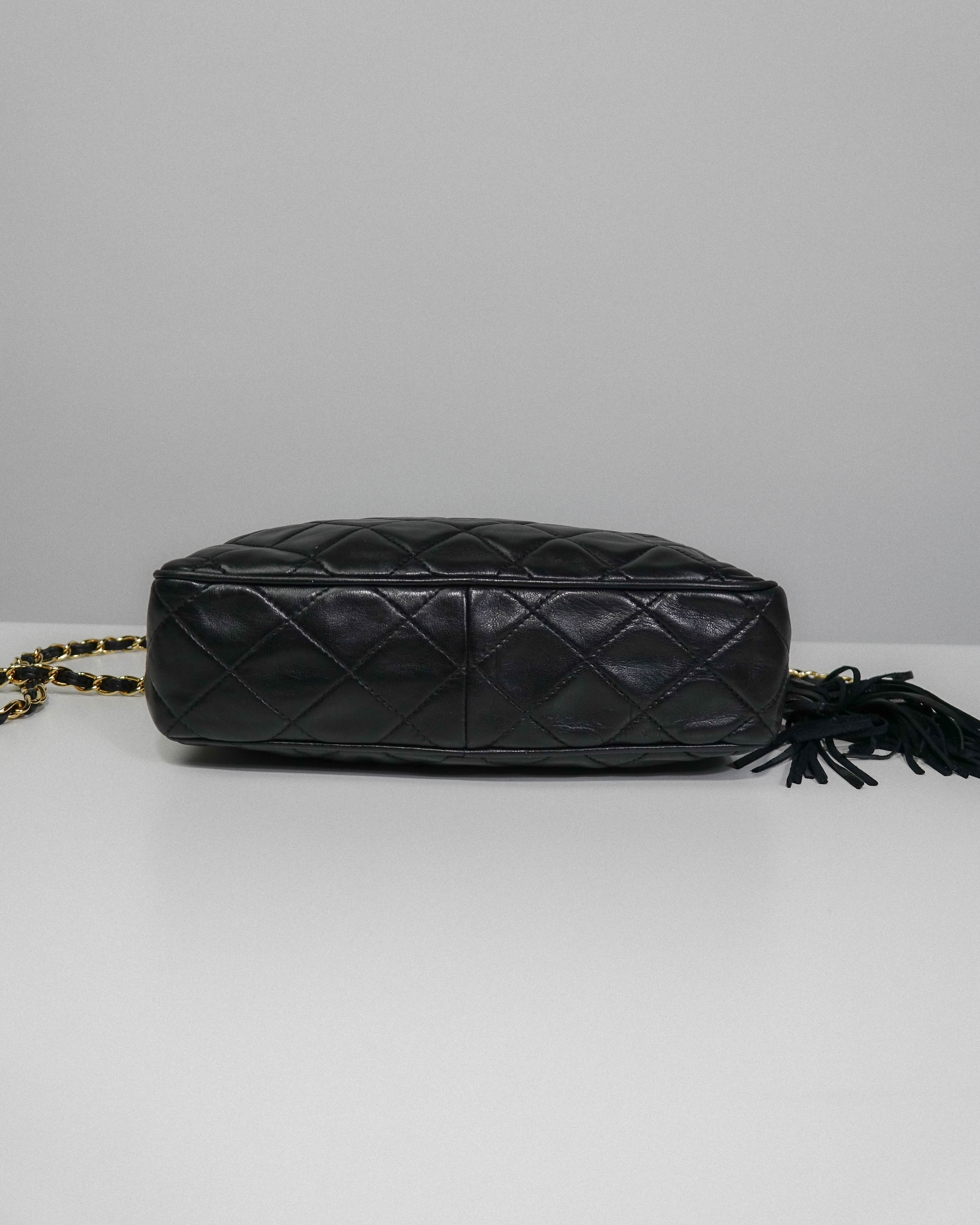 Camera Bag Noir Agneau (carte + hologramme) – Chanel Lola Collective