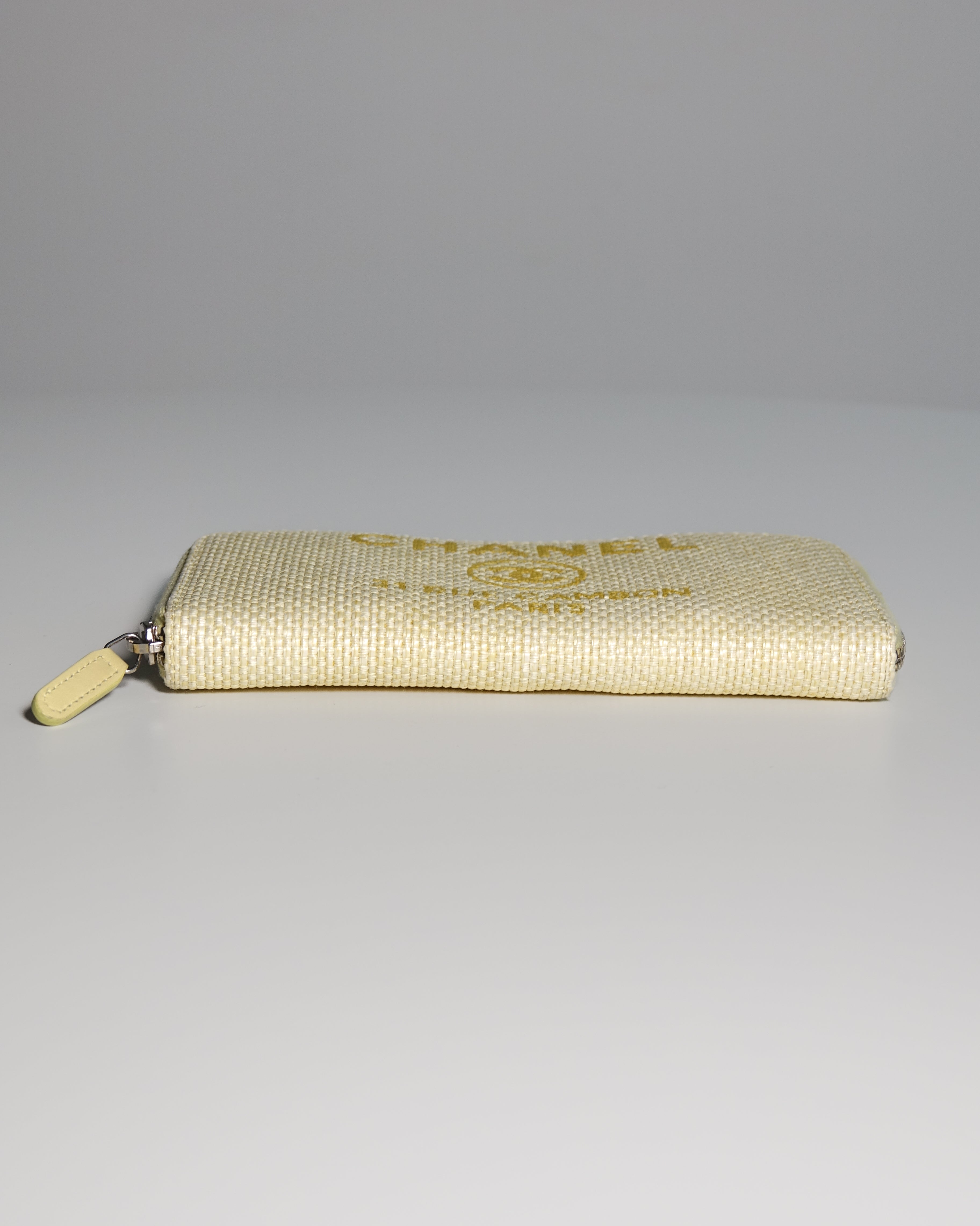 Portefeuille Deauville Jaune Chanel Lola Collective
