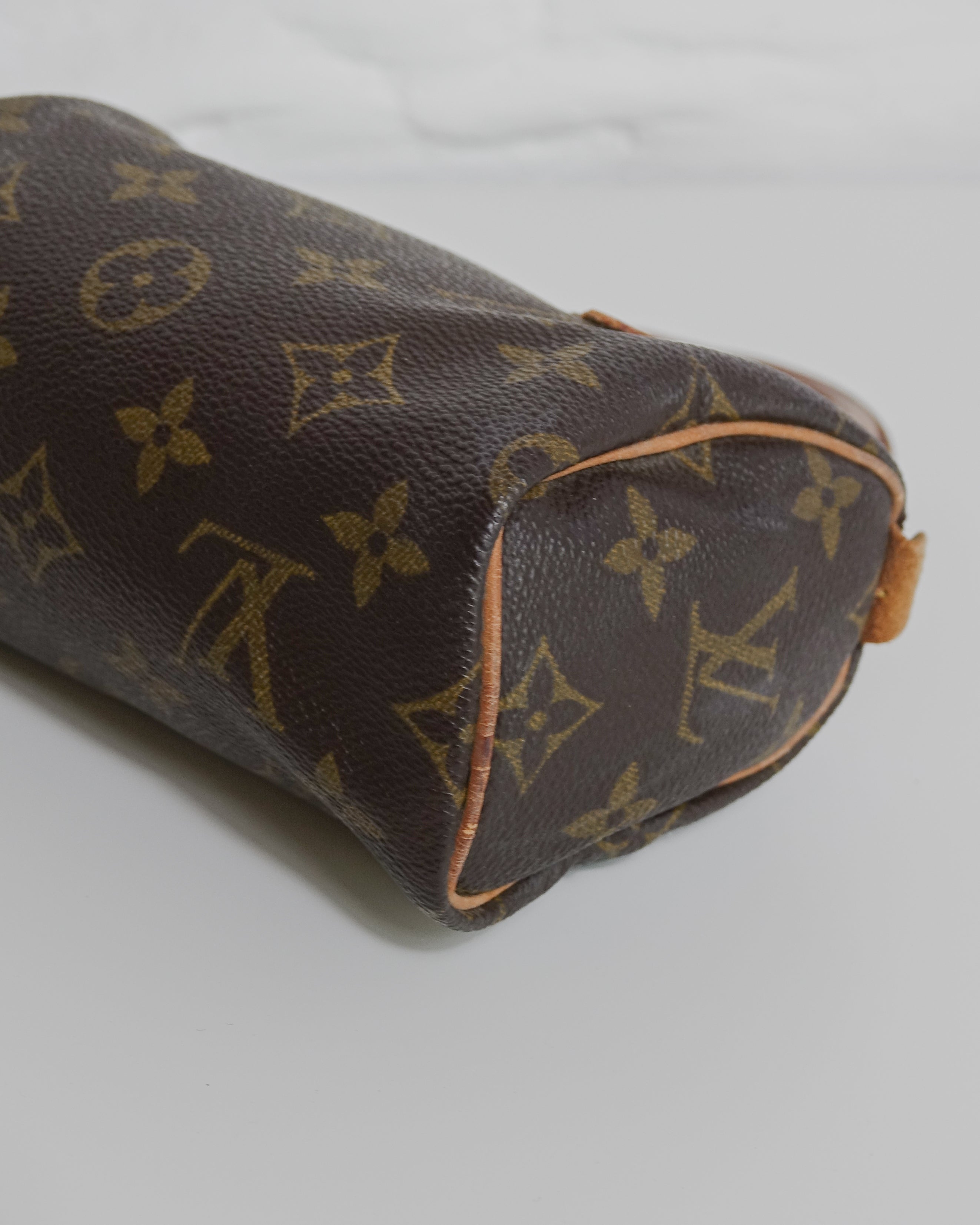 Sac Louis Vuitton Nano Speedy Lola Collective