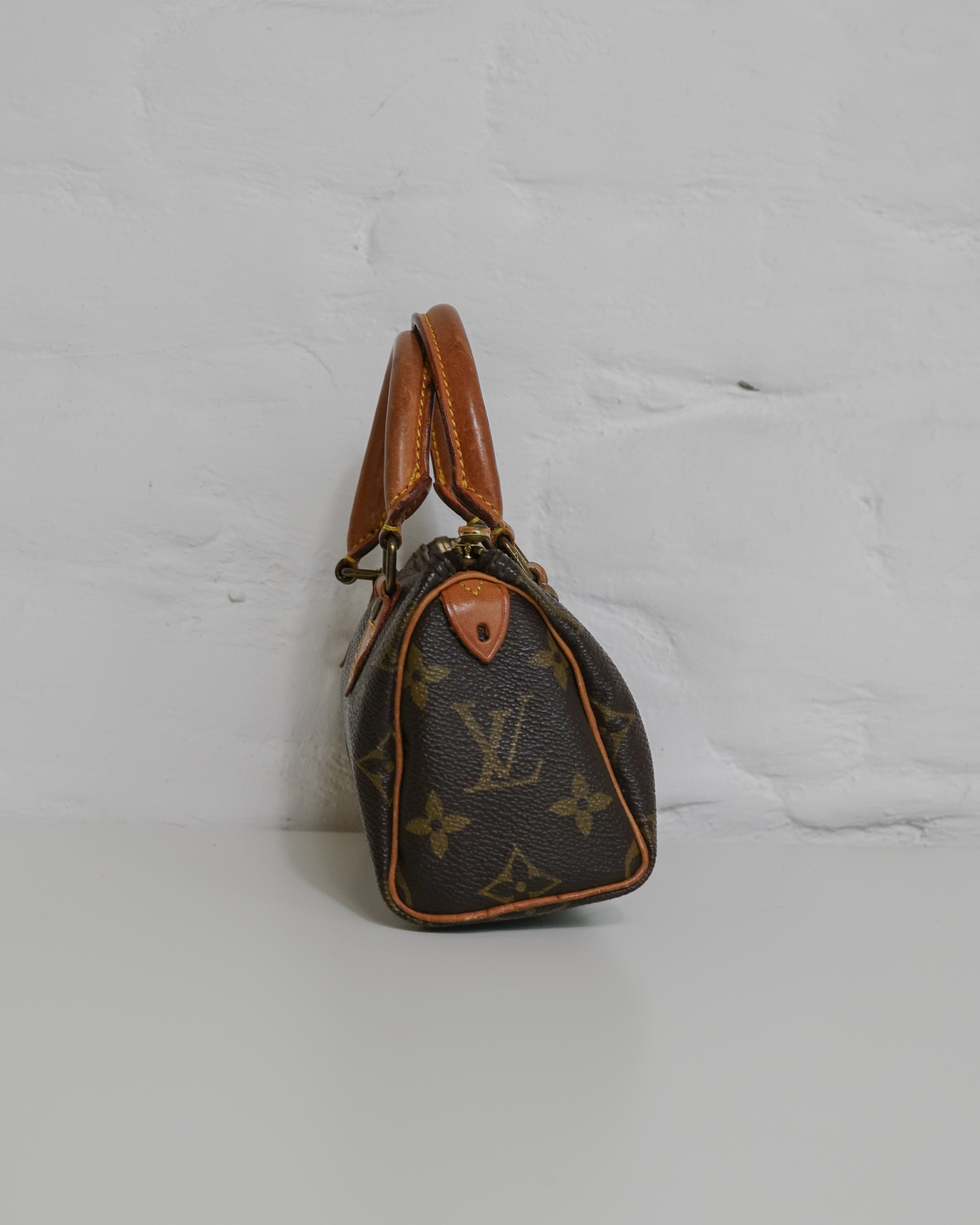 Sac Louis Vuitton Nano Speedy Lola Collective