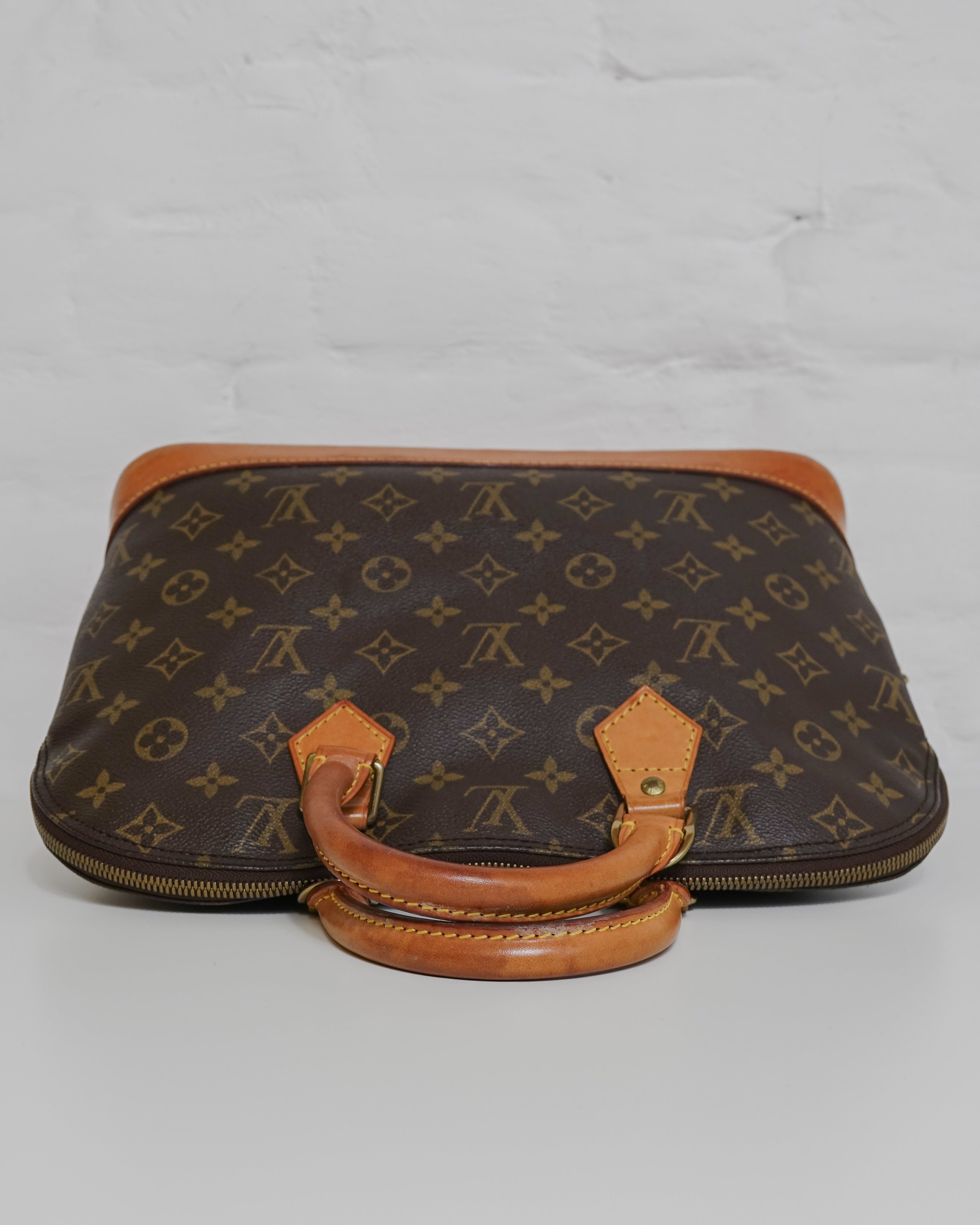 Sac Louis Vuitton Alma PM monogram marron Lola Collective