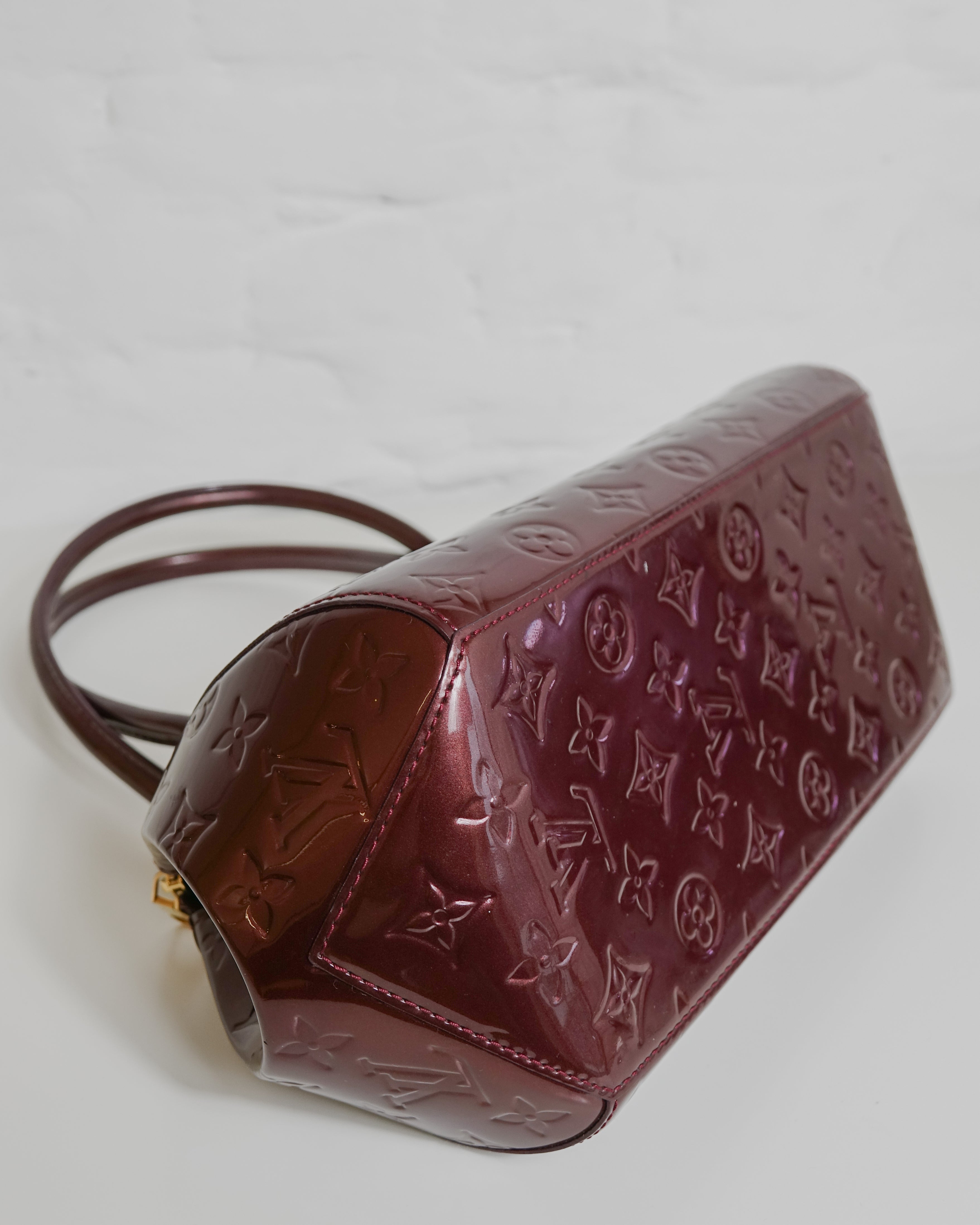 Sac Louis Vuitton Sherwood PM monogram vernis Rouge Lola Collective