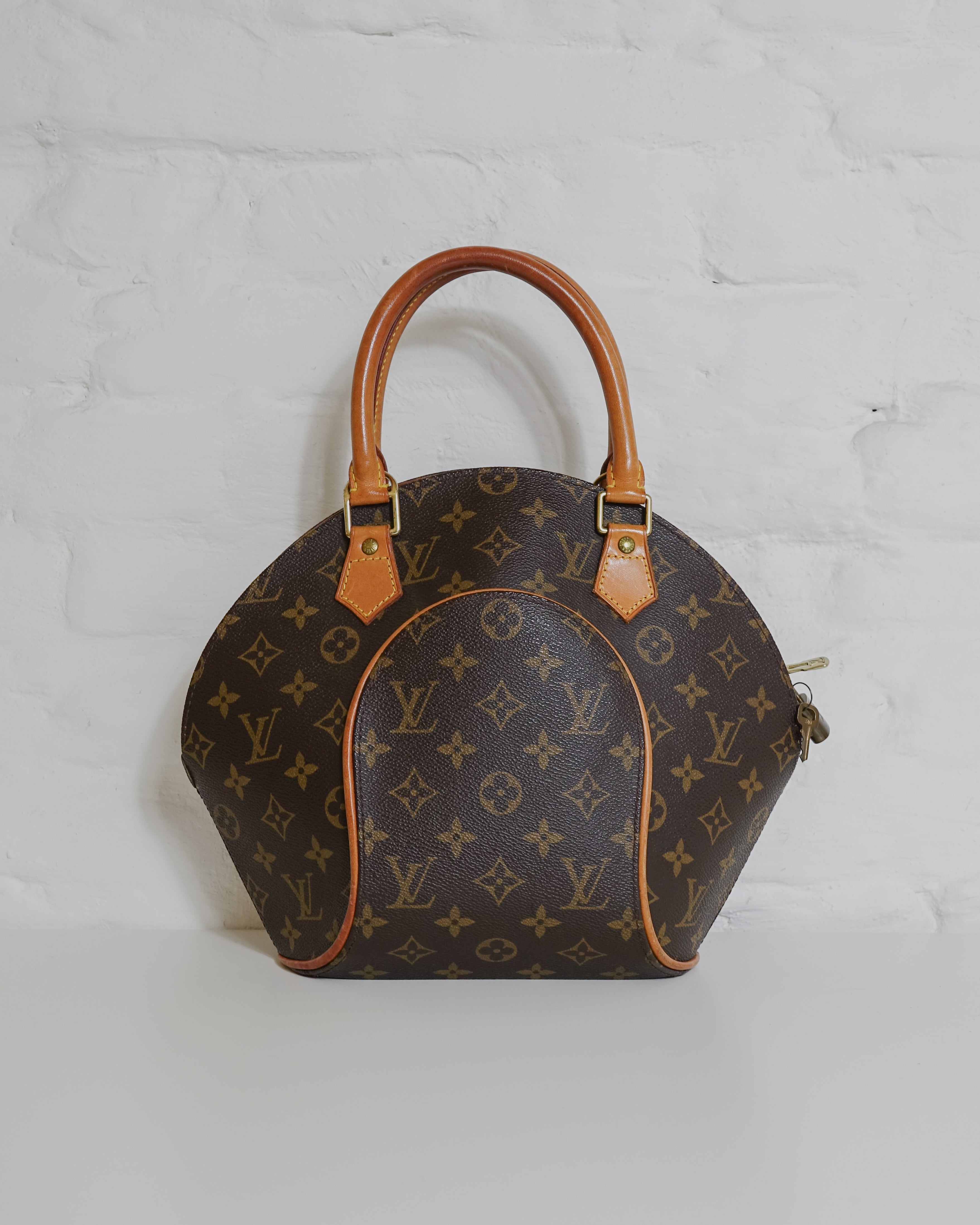 Louis Vuitton Ellipse PM monogram Lola Collective