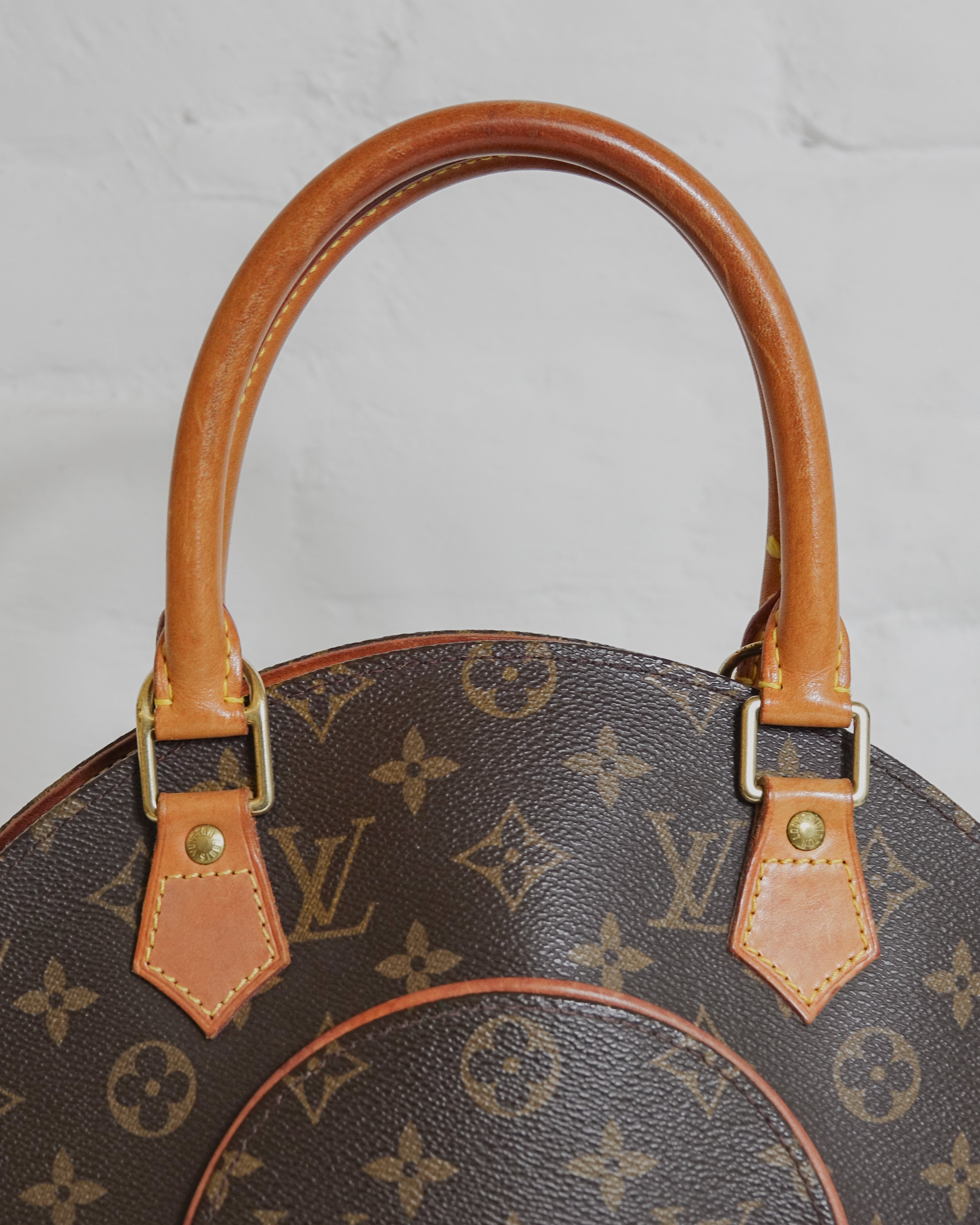 Louis Vuitton Ellipse PM monogram Lola Collective