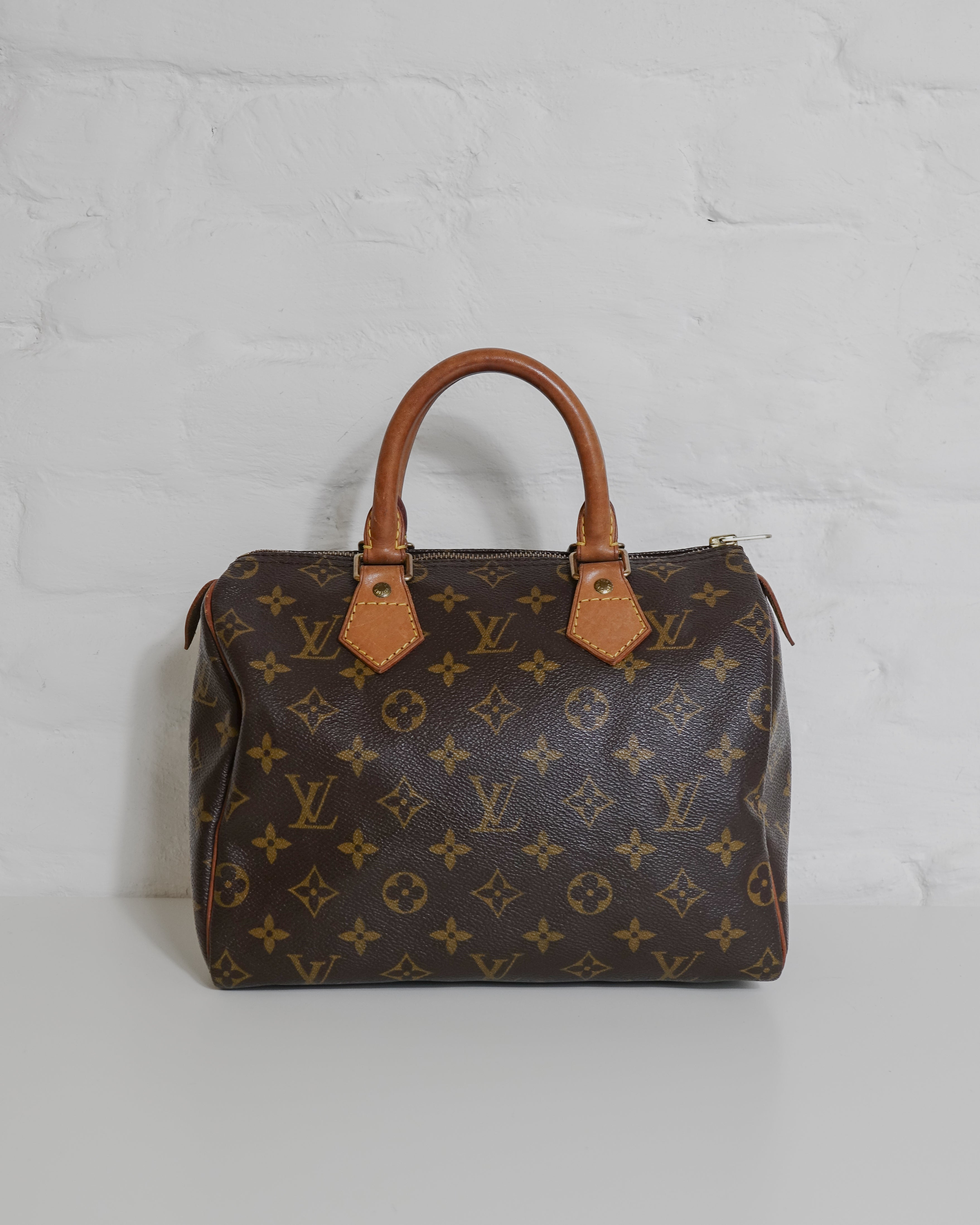 Sac Louis Vuitton Speedy 25 old monogram marron Lola Collective