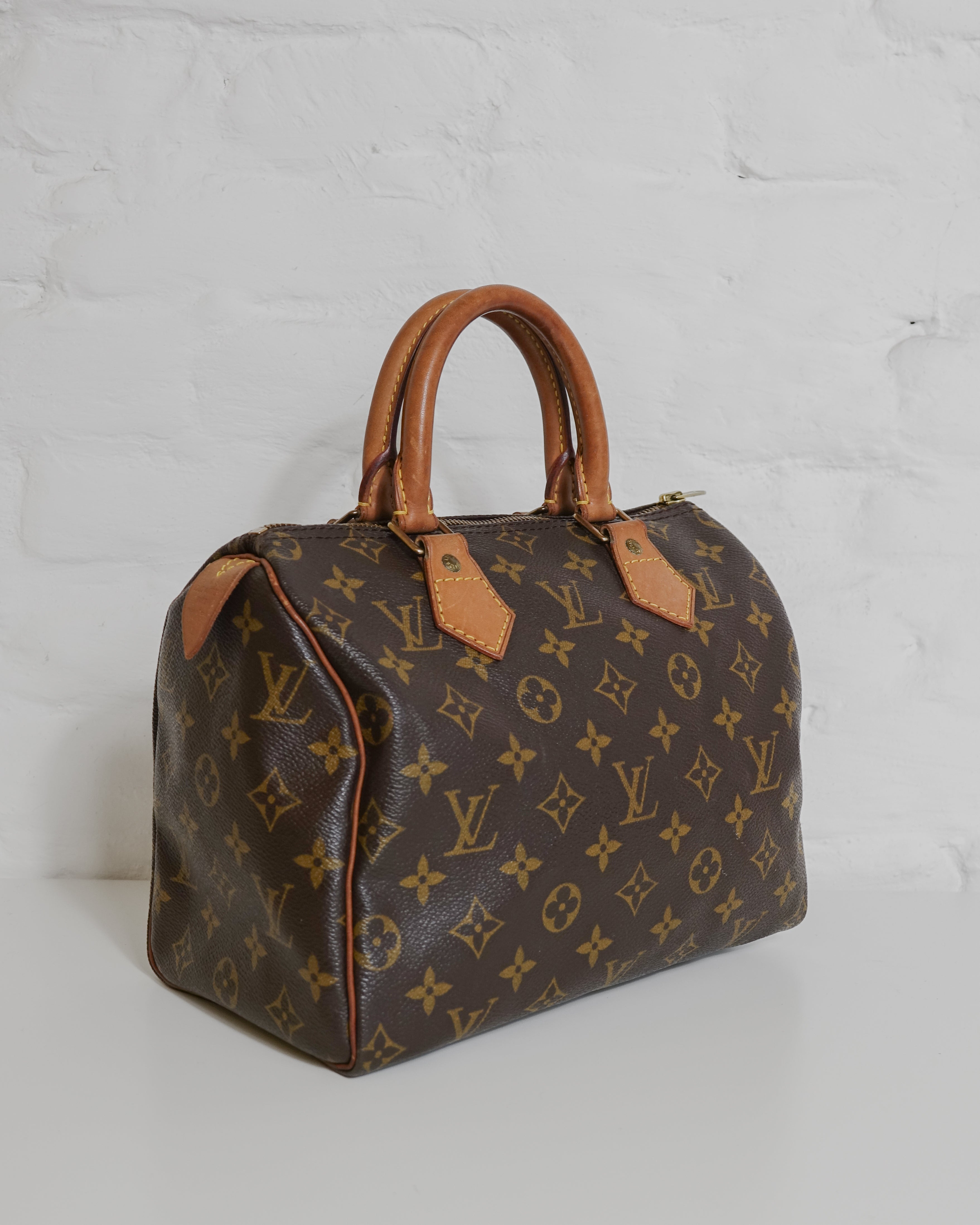 Sac Louis Vuitton Speedy 25 old monogram marron Lola Collective