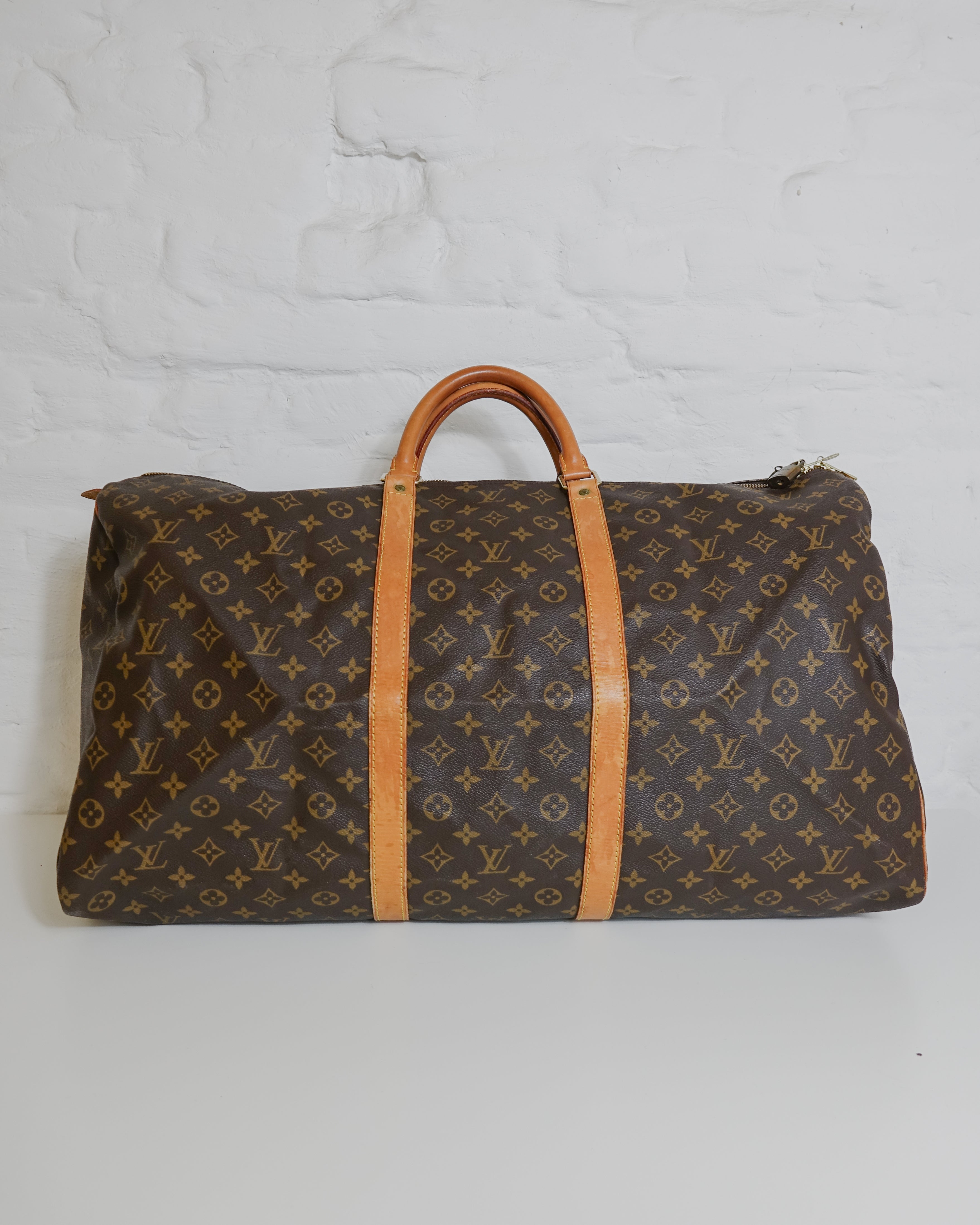 Sac Louis Vuitton Keepall 60 Monogram marron Lola Collective