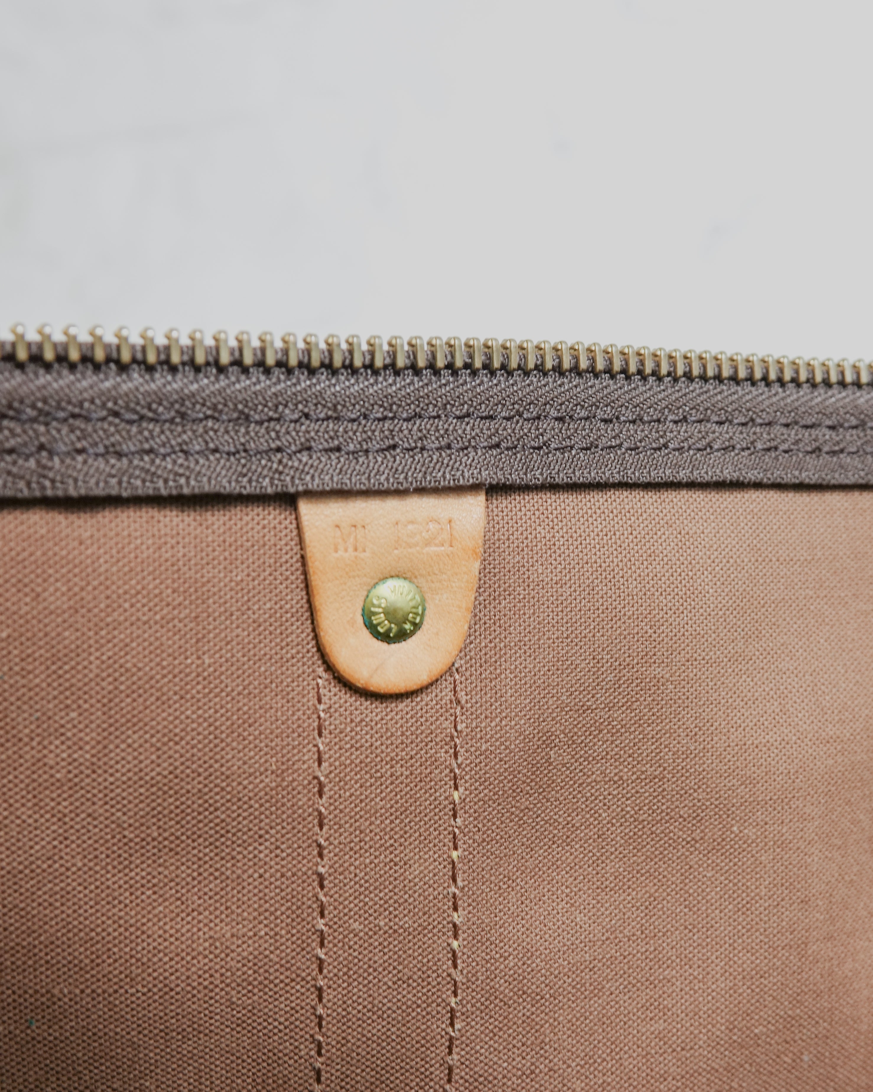 Sac Louis Vuitton Keepall 55 Monogram marron Lola Collective