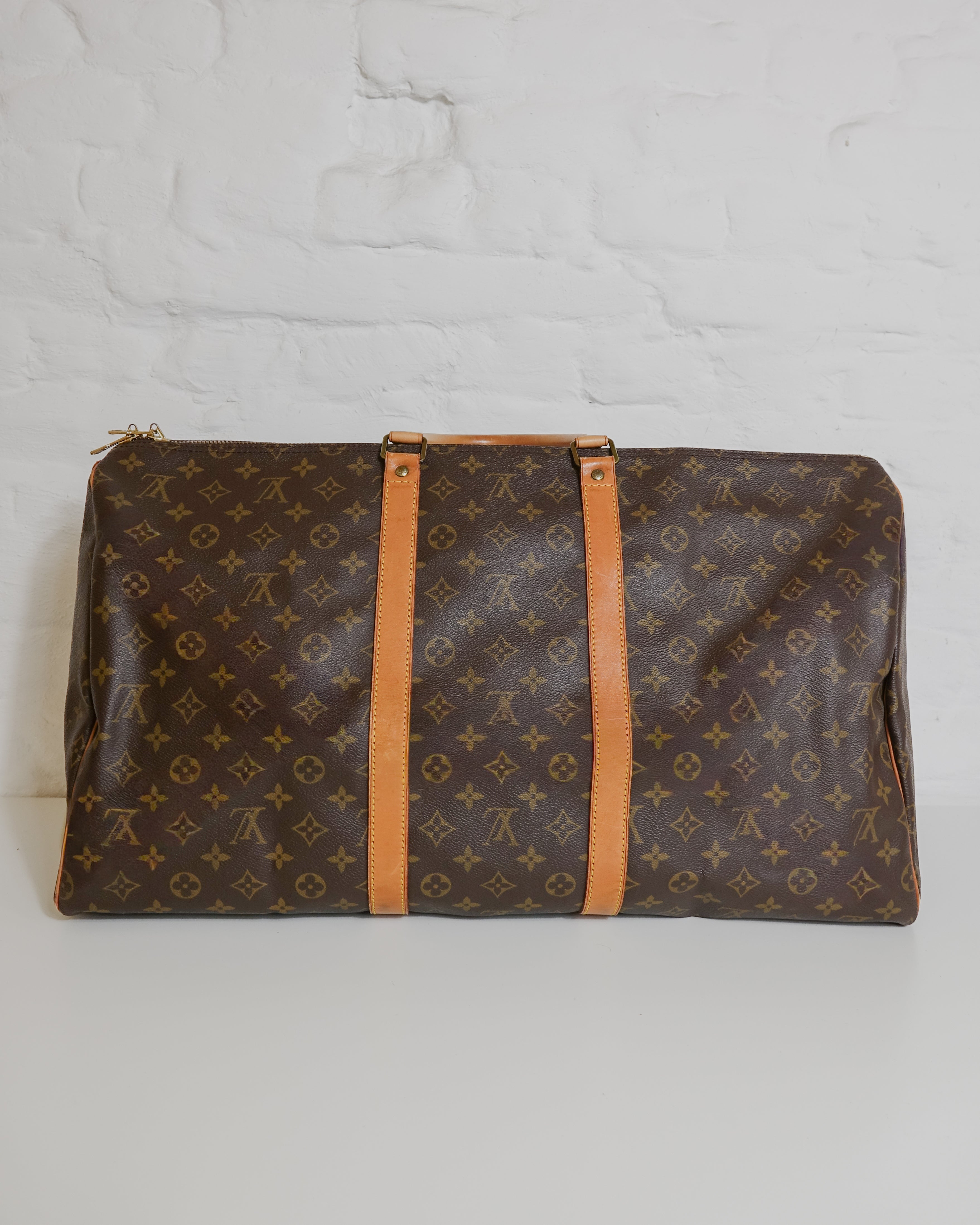 Sac Louis Vuitton Keepall 55 Monogram marron Lola Collective
