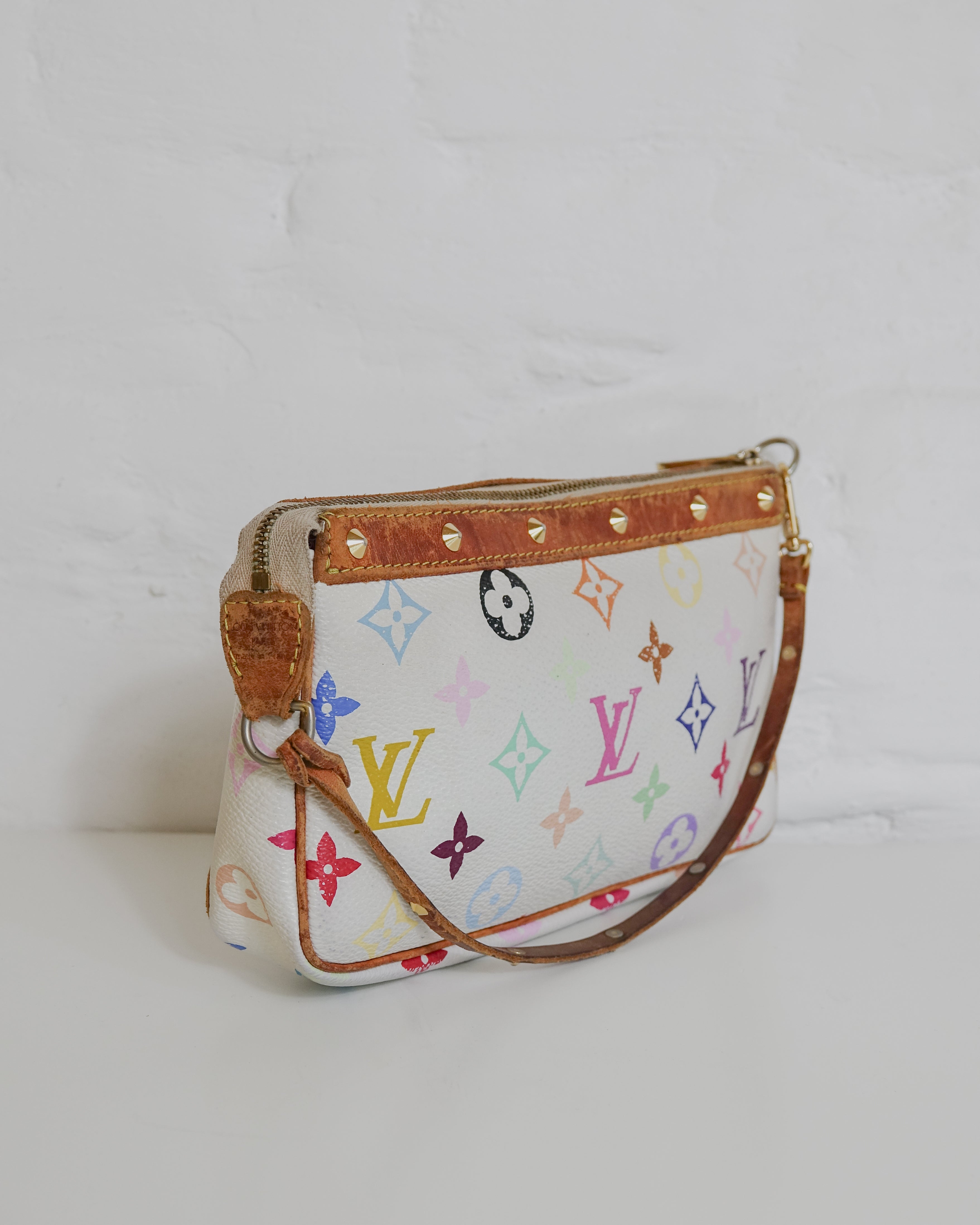 Pochette Accessoires Monogram Multicolore blanche Murakami Louis Vuitton Lola Collective