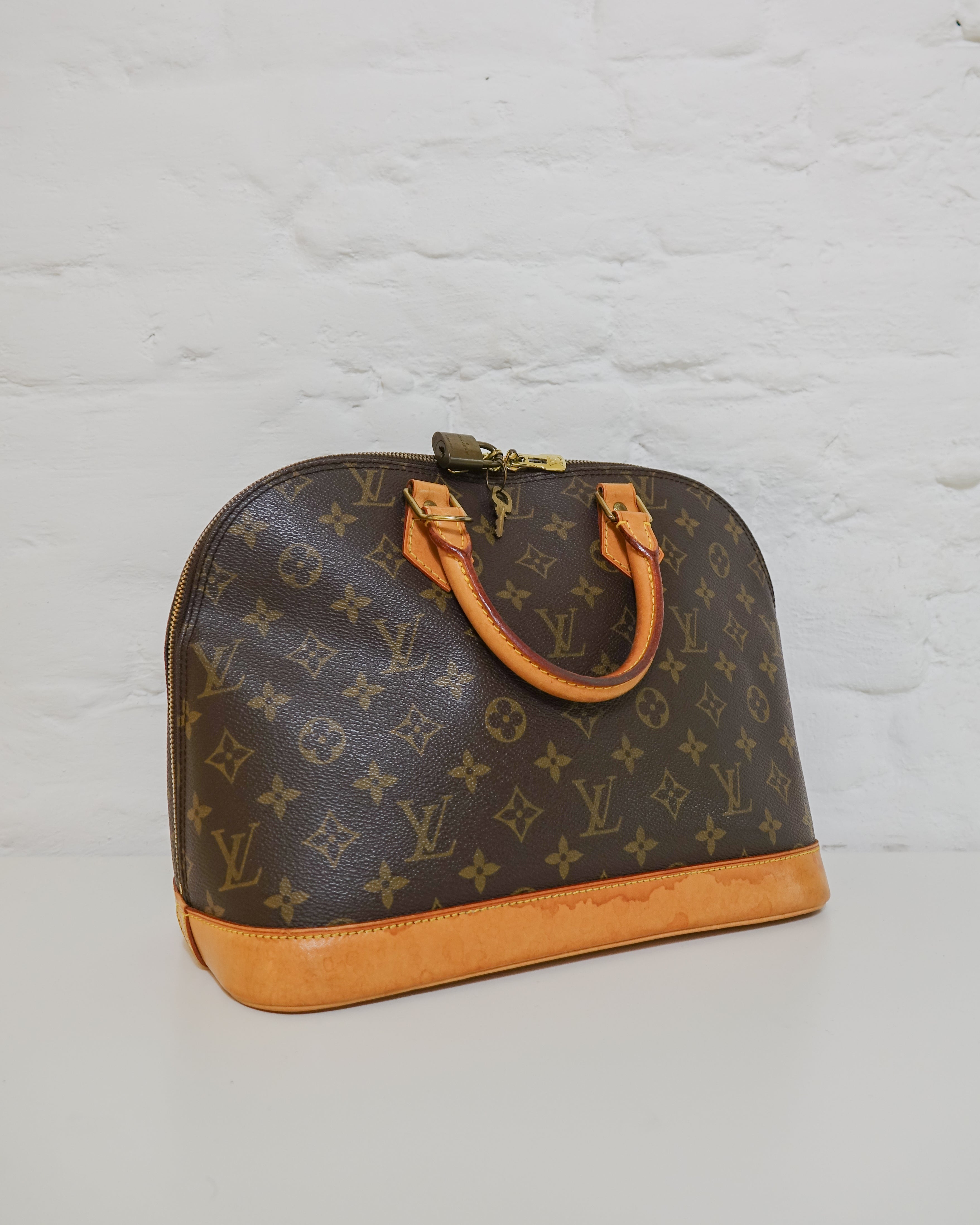 LL0326-27 Louis Vuitton Alma GM monogram Lux Lux