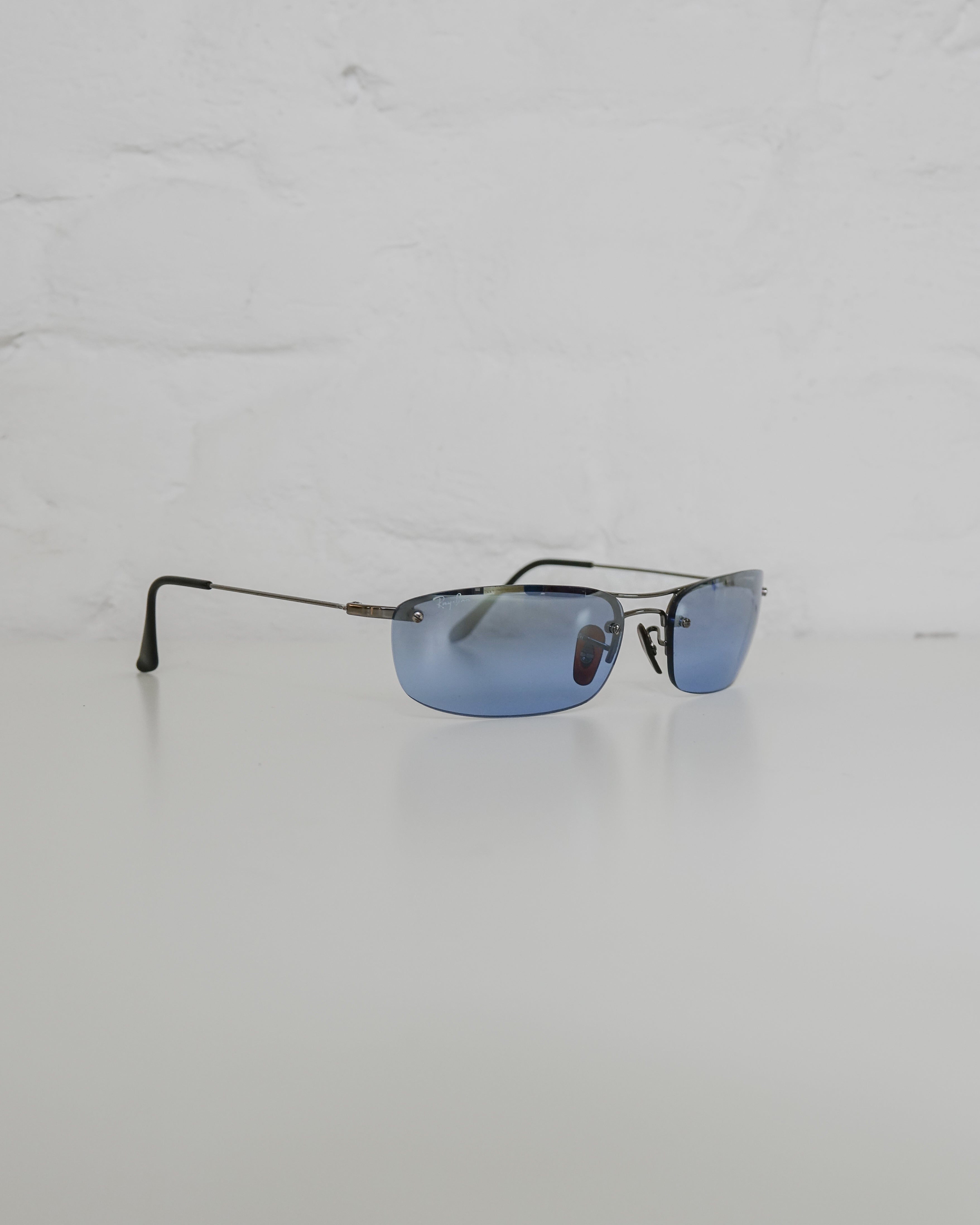 Ray Ban lunettes solaires verres bleu Lola Collective