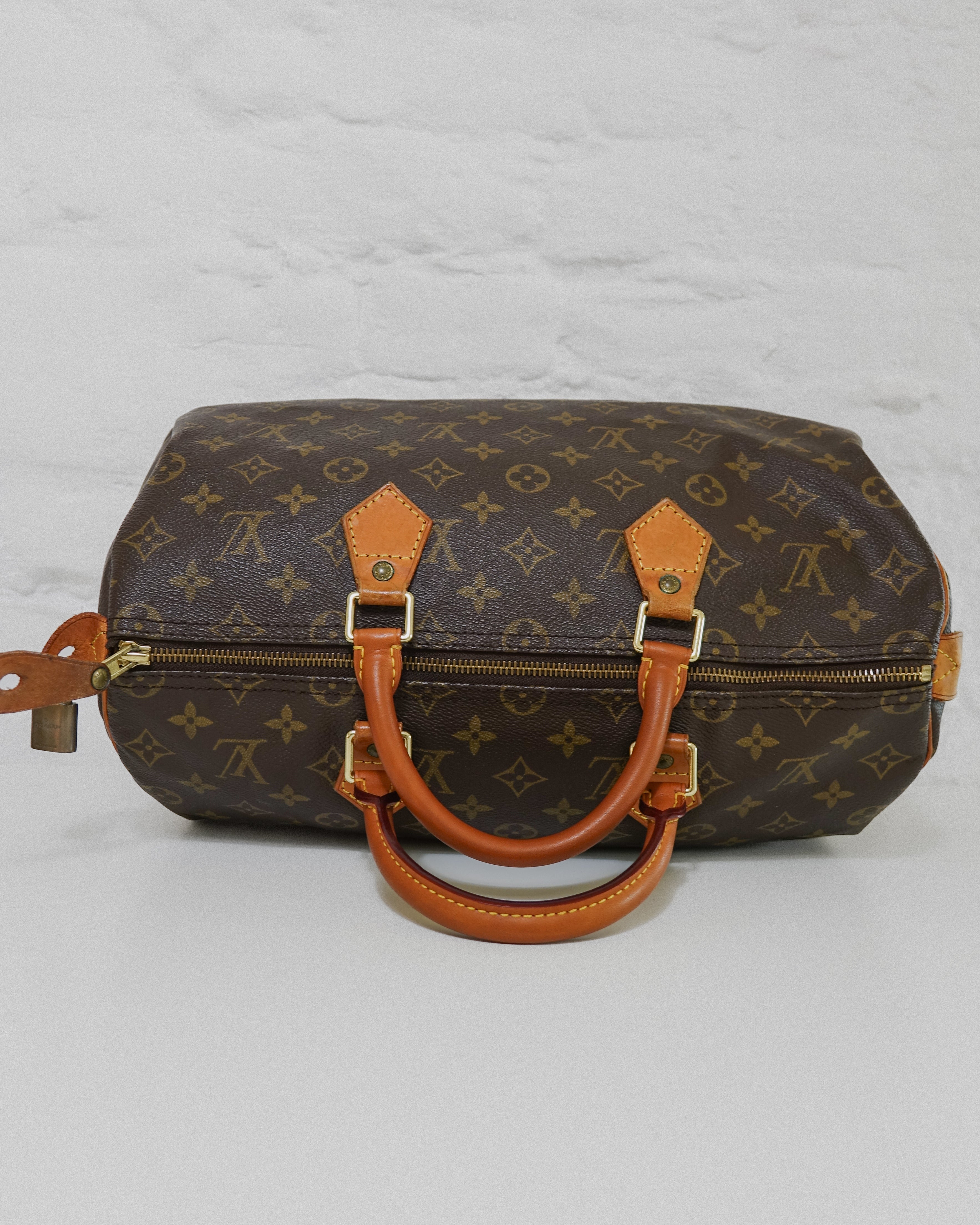 Louis Vuitton Speedy 35 monogram Lola Collective