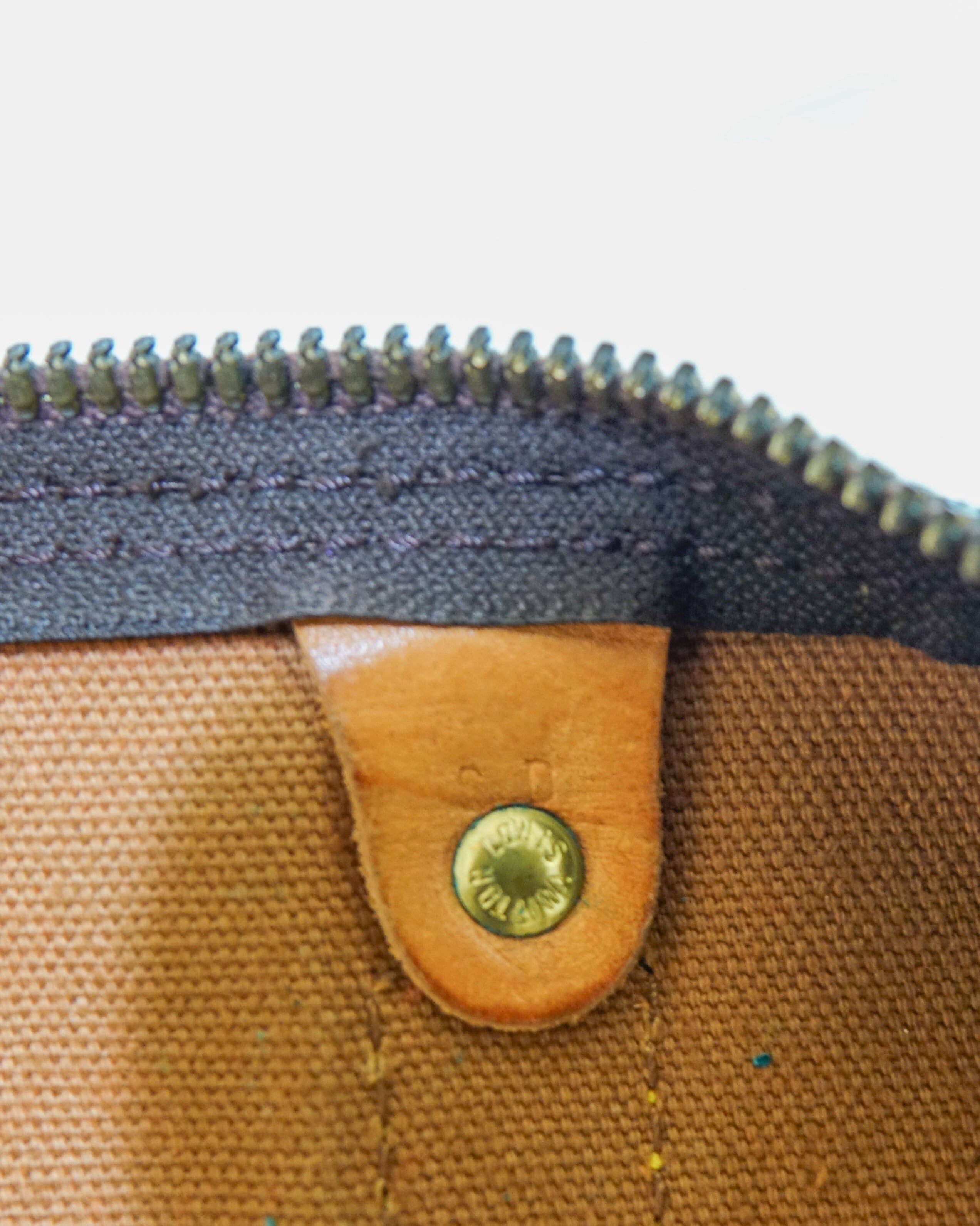 Louis Vuitton Keepall 50 bandoulière monogram Lola collective