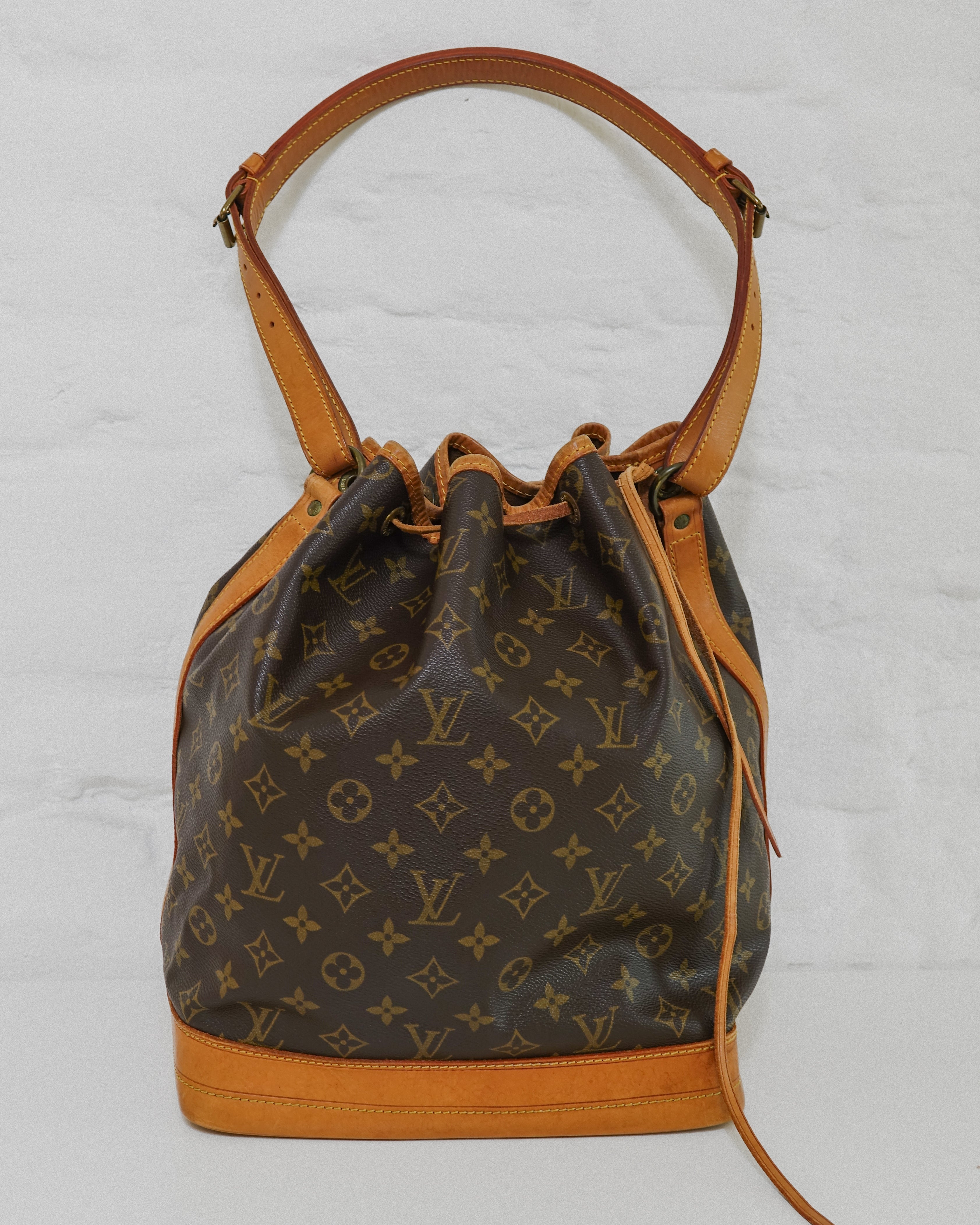 Louis Vuitton Noé GM monogram Lola Collective