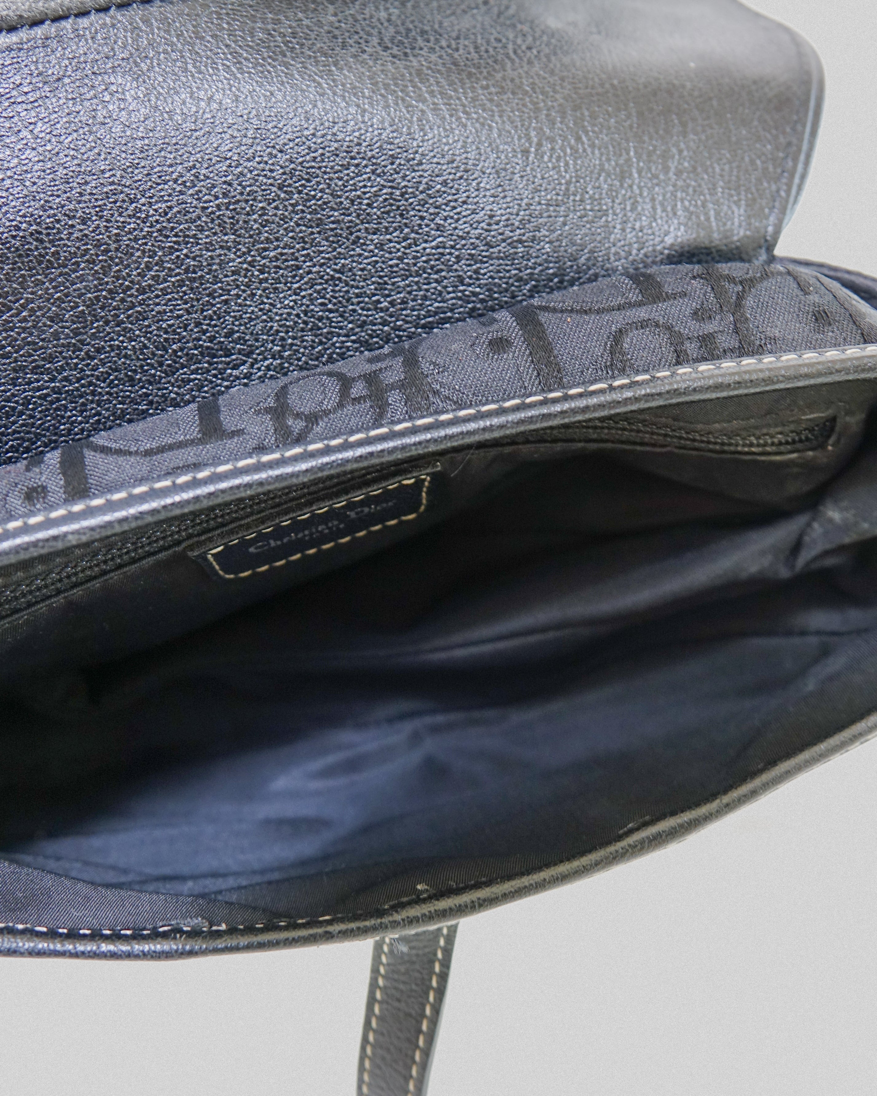 Dior Saddle bag - Monogram trotter noir (édition brodée) Epoque Galliano Lola collective