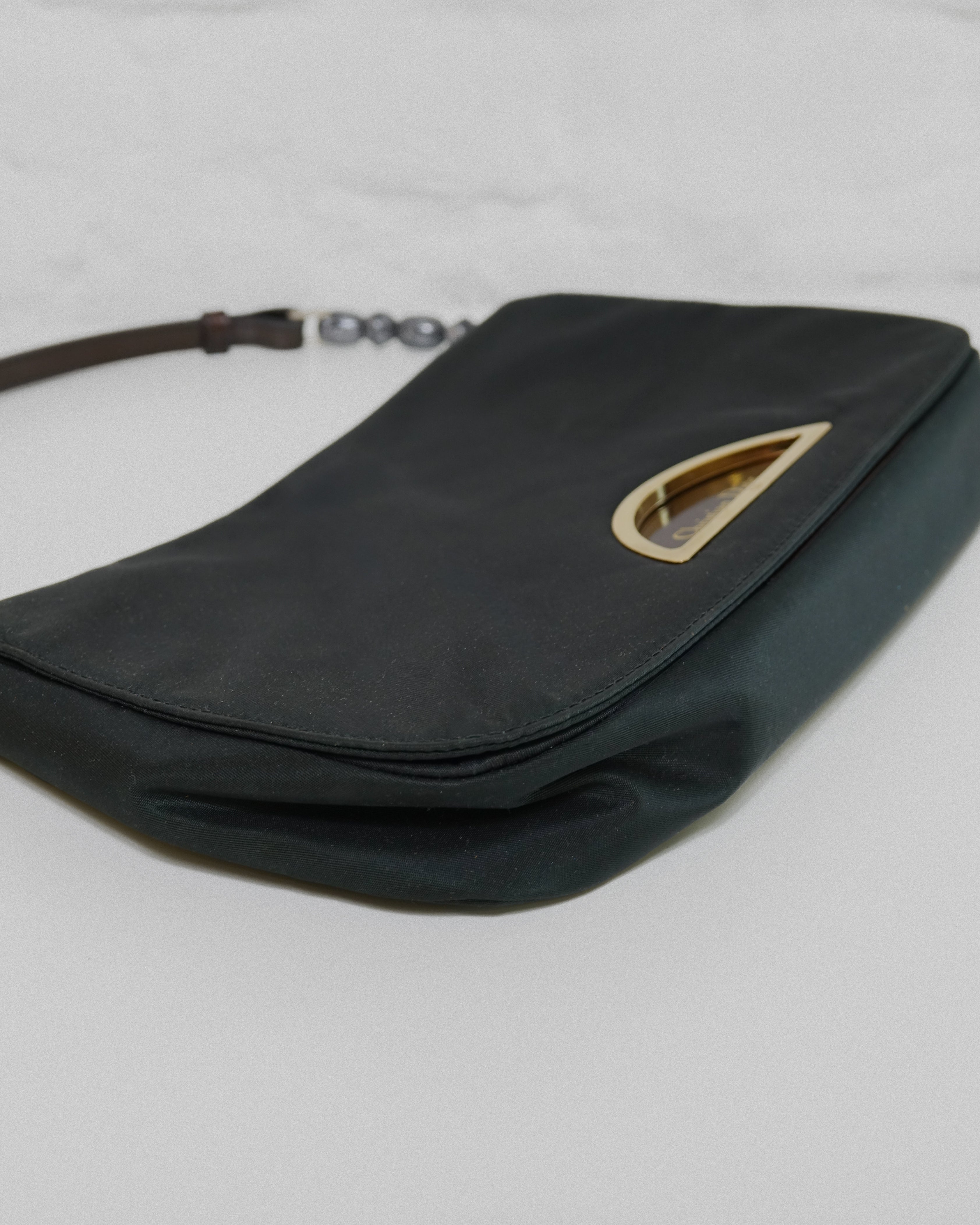 Dior Pochette épaule et perles noir Lola collective