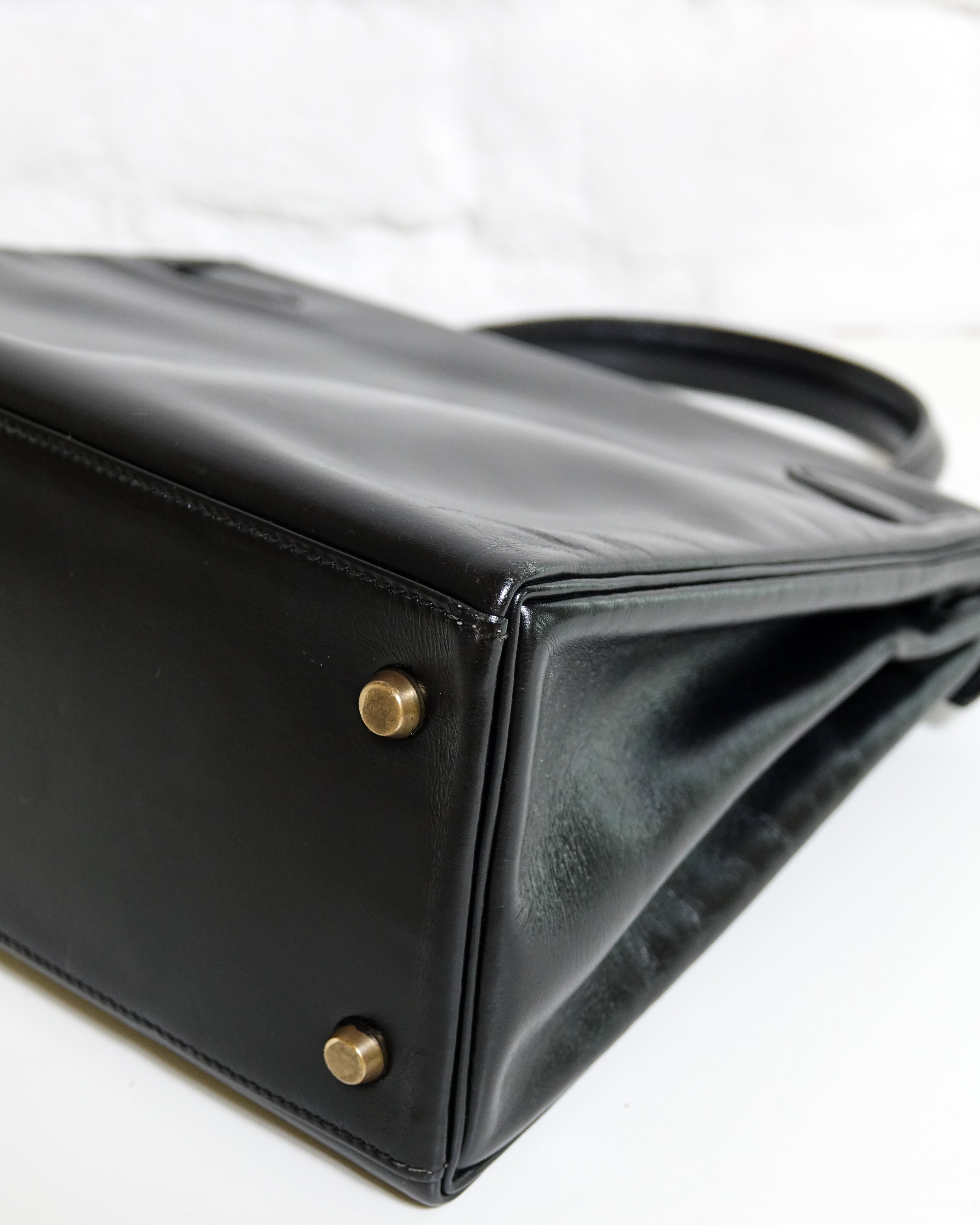 Hermès Kelly 28 Noir box Lola Collective