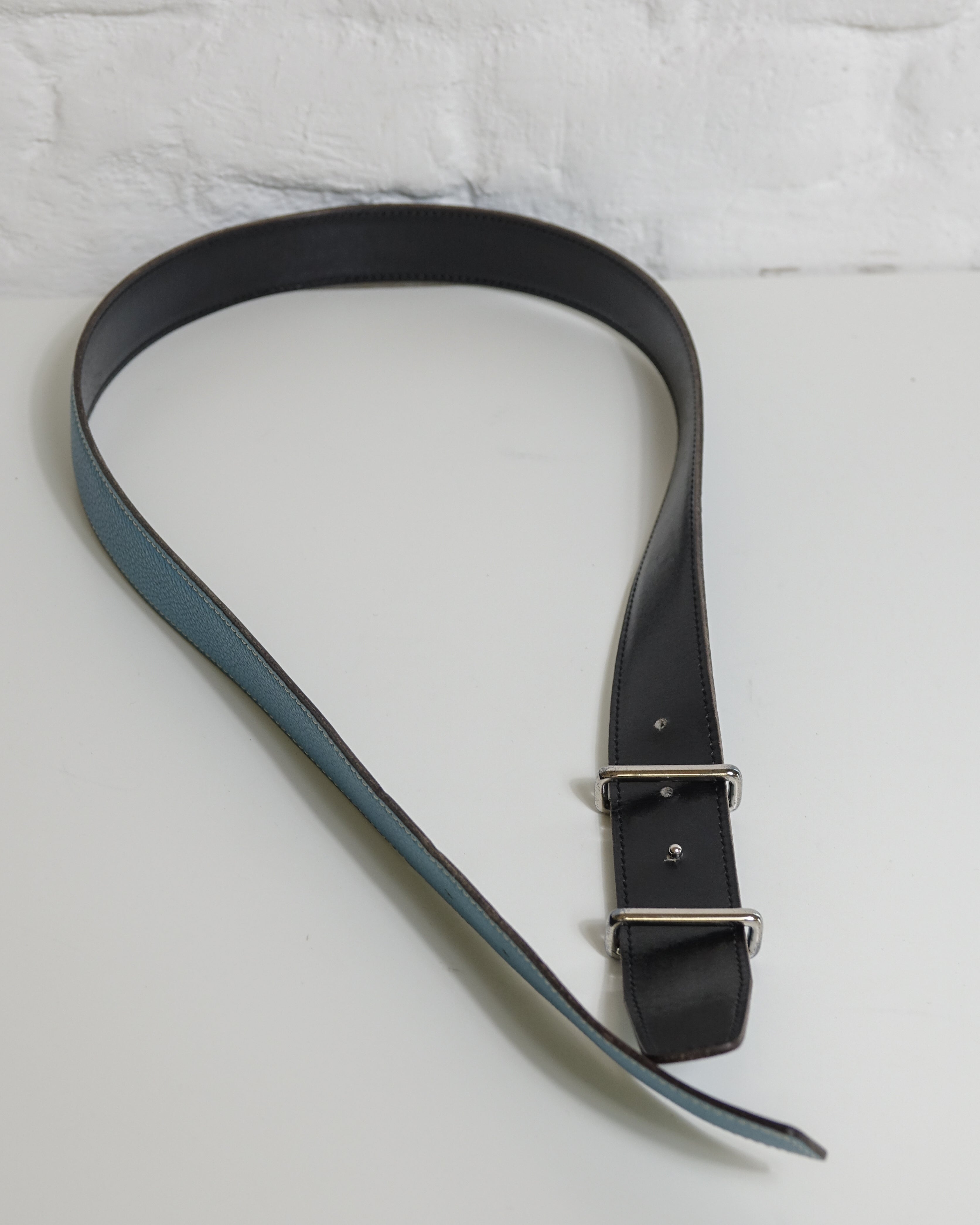 Hermès Ceinture bleu jeans et palladium 80 square H boite Lola collective