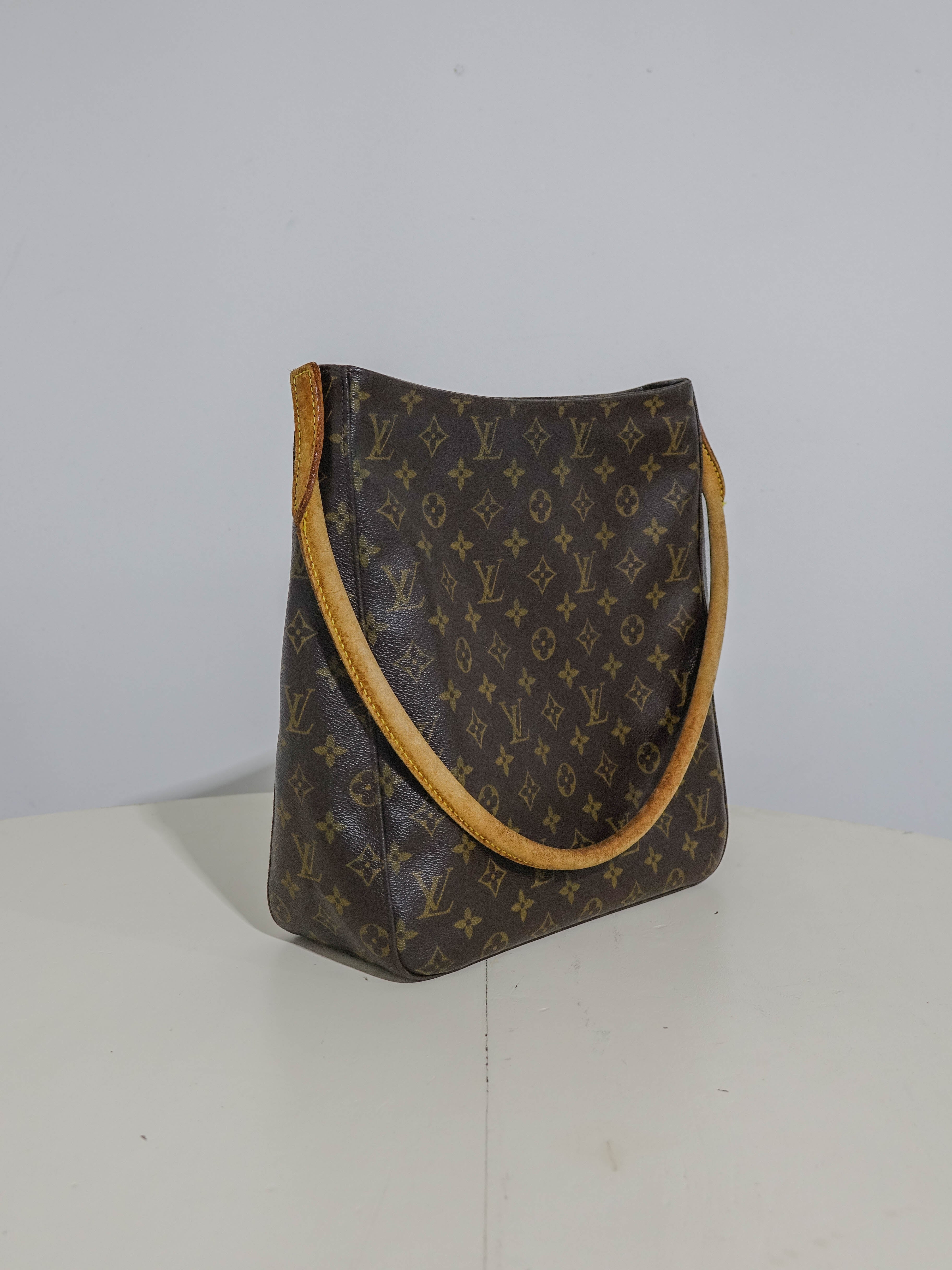 Sac LOUIS VUITTON Monogram Looping GM Shoulder Bag Lola Collective