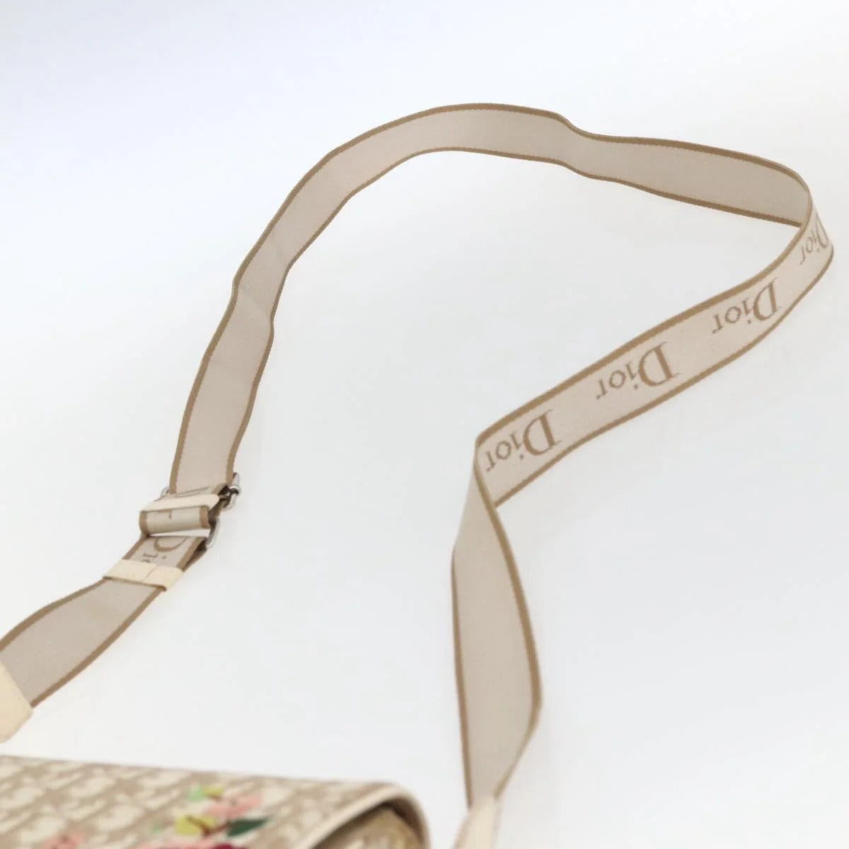 Dior Sac épaule messenger trotter brodé floral Lola Collective