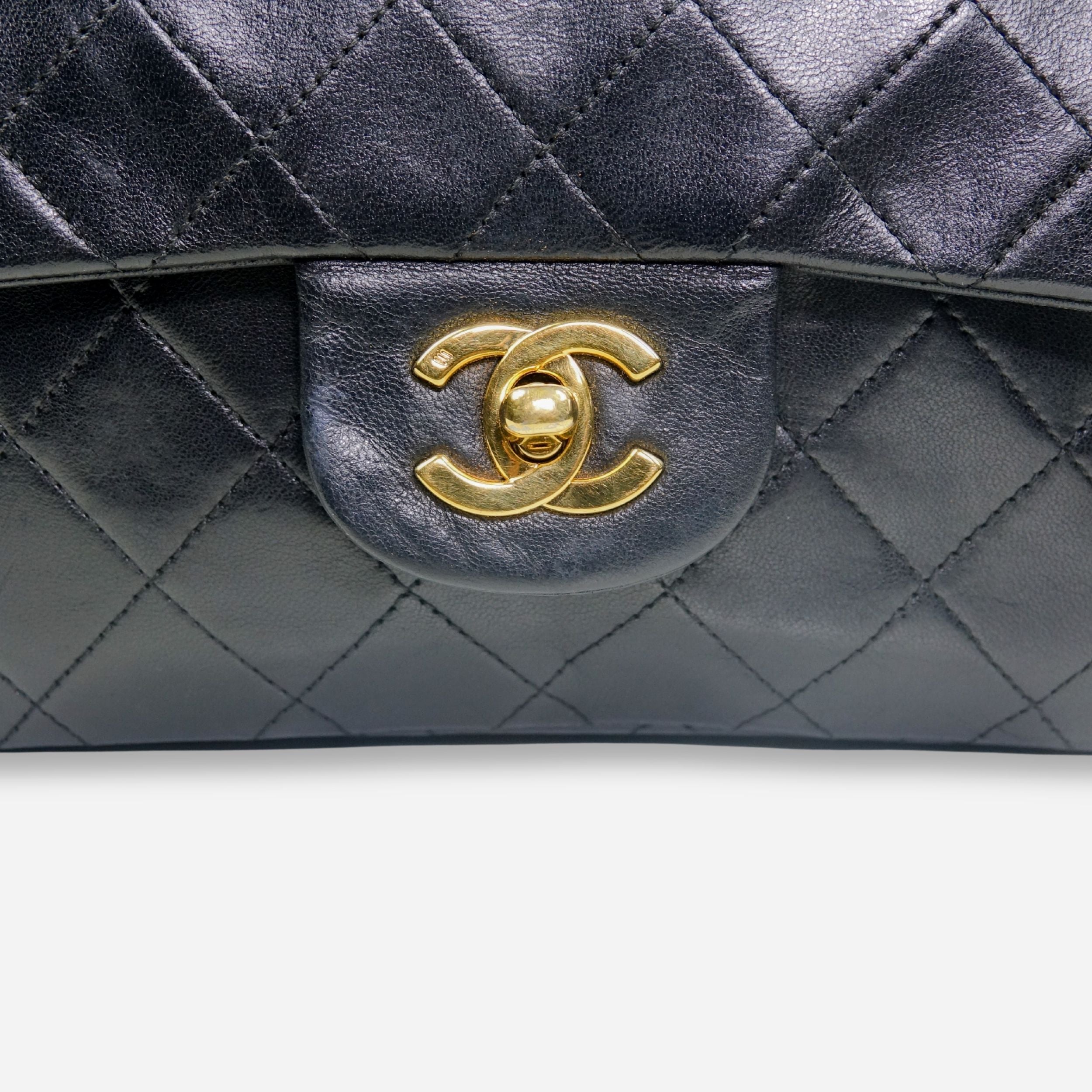 CLASSIC TIMELESS SMALL DOUBLE FLAP - CHANEL Lola Collective