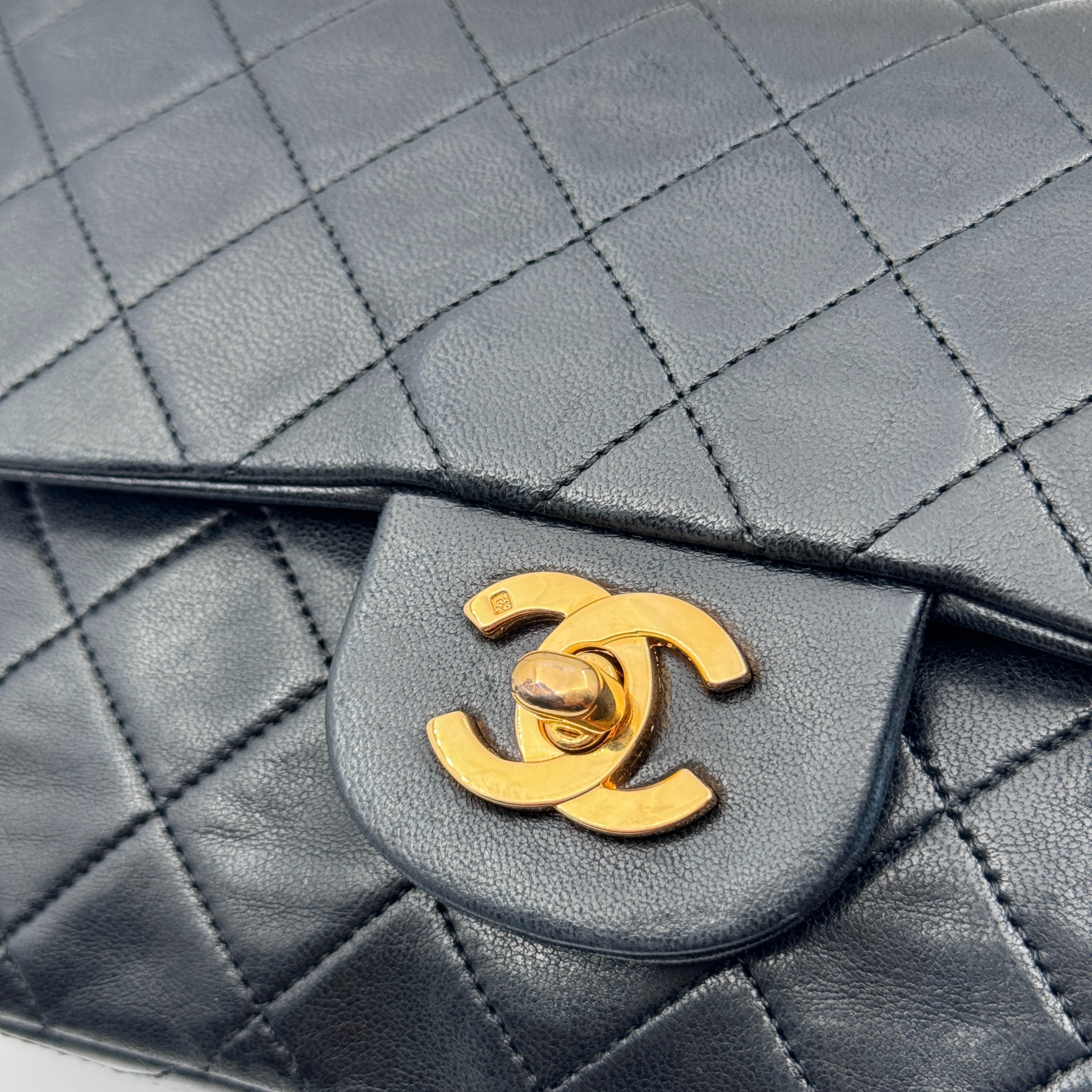 CLASSIC TIMELESS SMALL DOUBLE FLAP - CHANEL Lola Collective