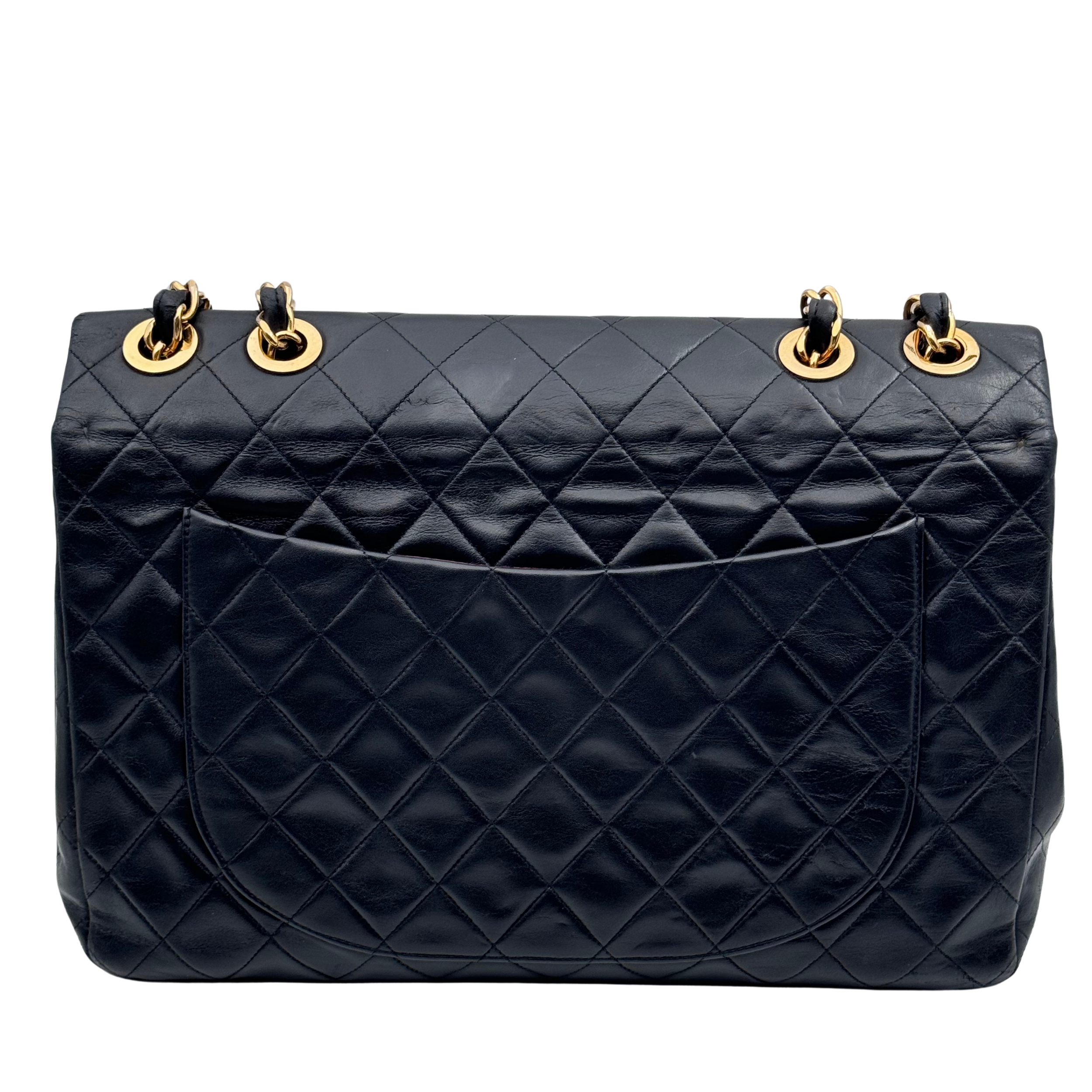 classic timeless maxi - chanel Lola Collective