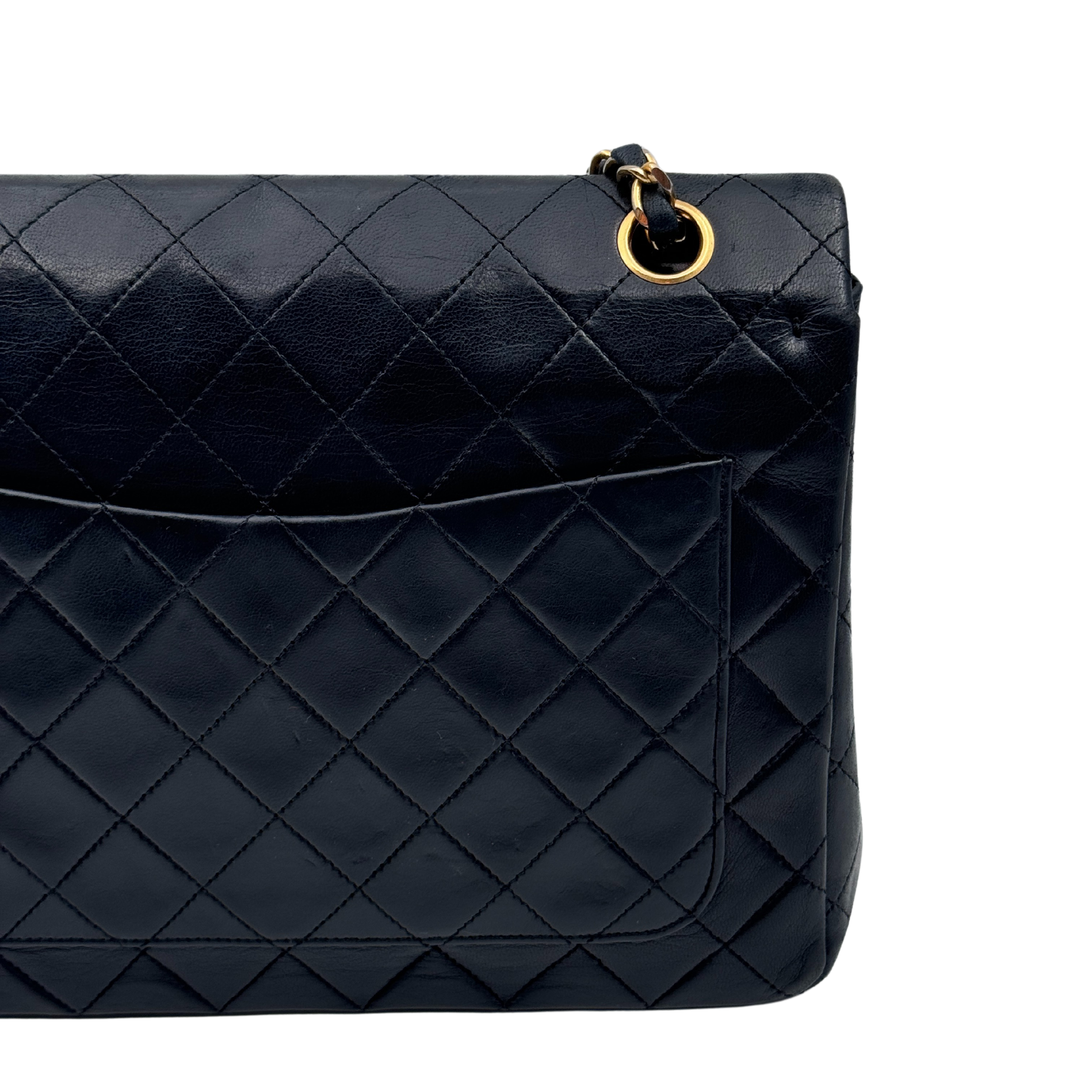 CLASSIC SQUARE DOUBLE FLAP  MEDIUM  - CHANEL Lola Collective