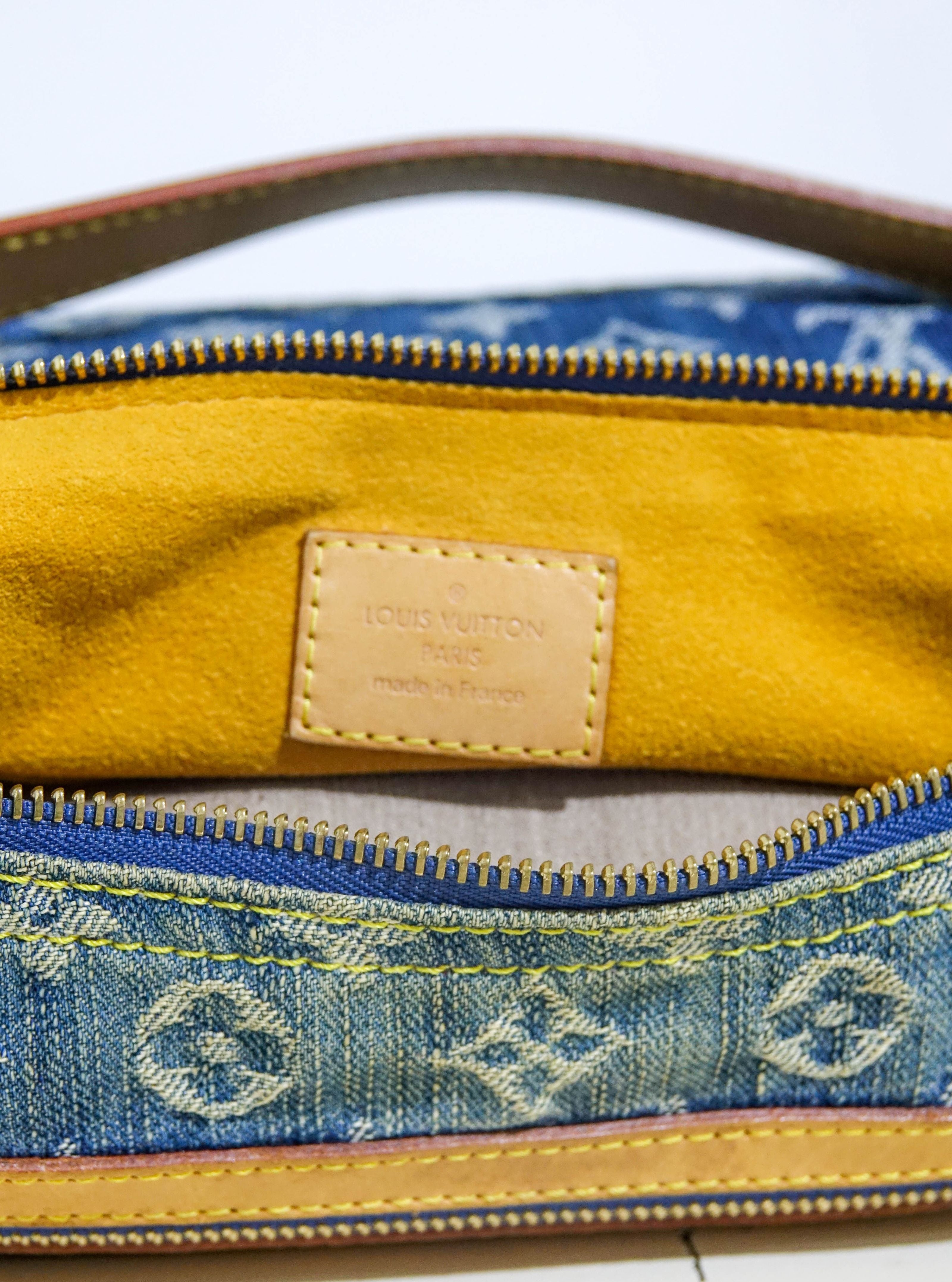 Louis Vuitton Baggy Jeans – Bleu Lola Collective
