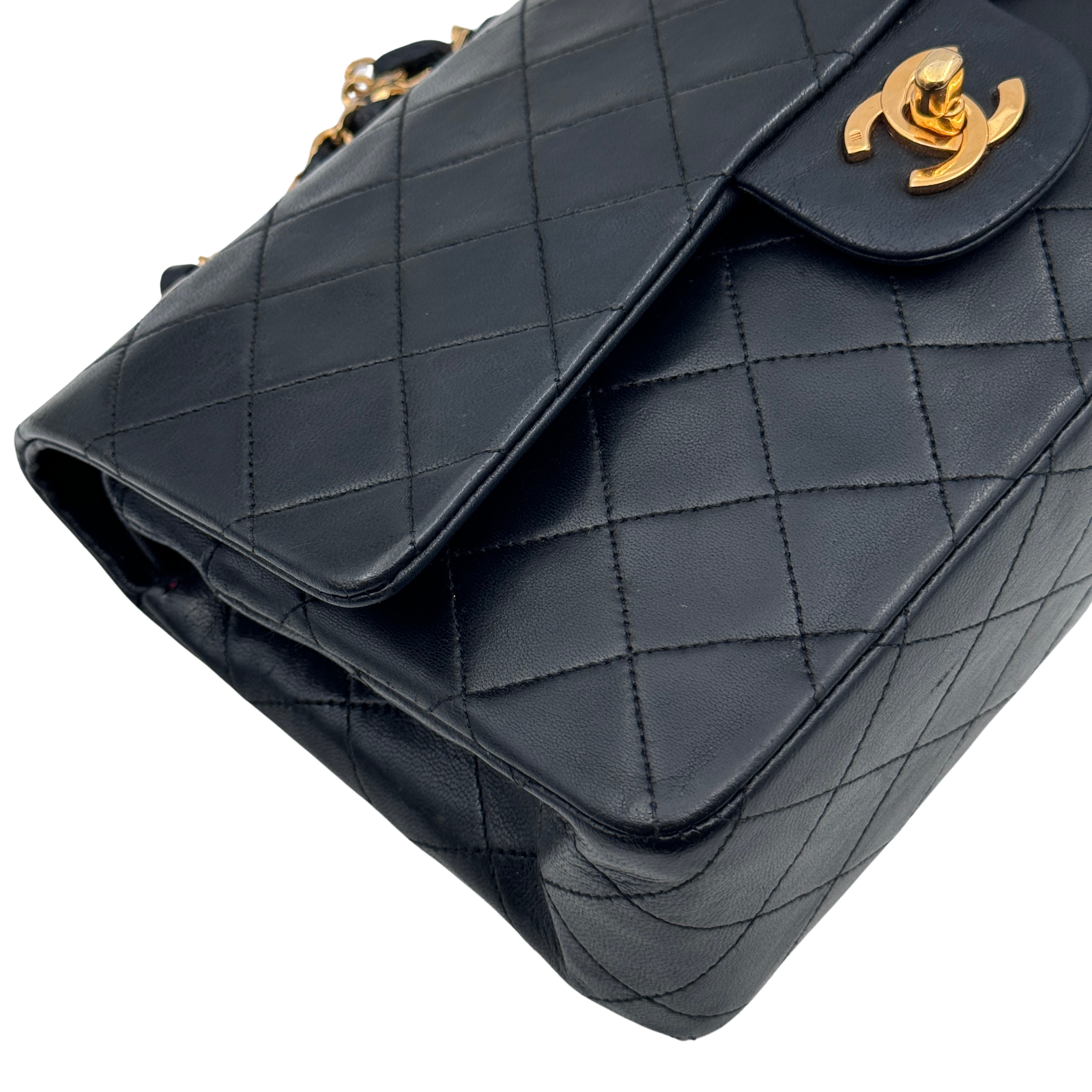 CLASSIC TIMELESS MEDIUM DOUBLE FLAP - CHANEL Lola Collective