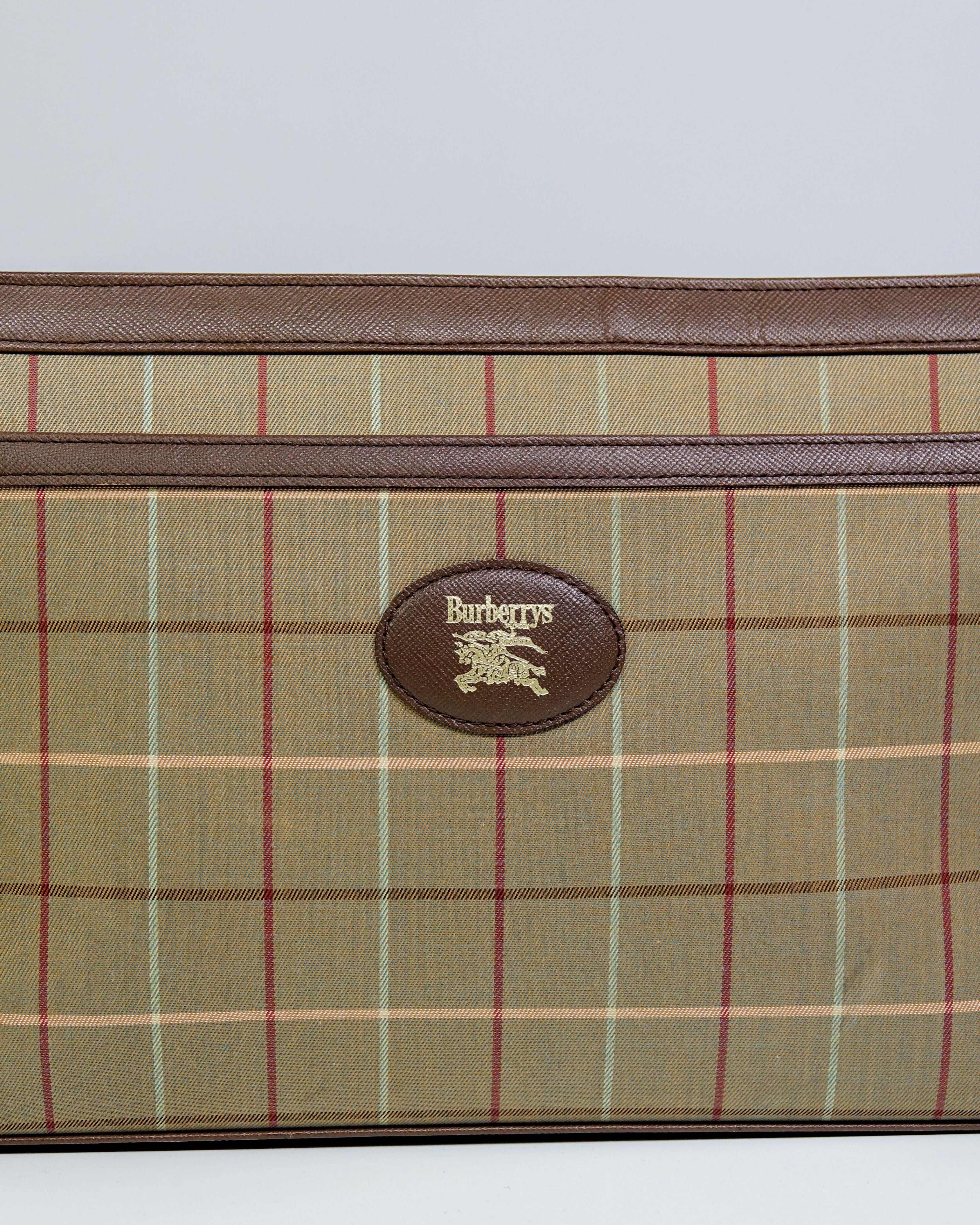 Pochette trousse de toilette en toile à carreaux Burberry Lola Collective