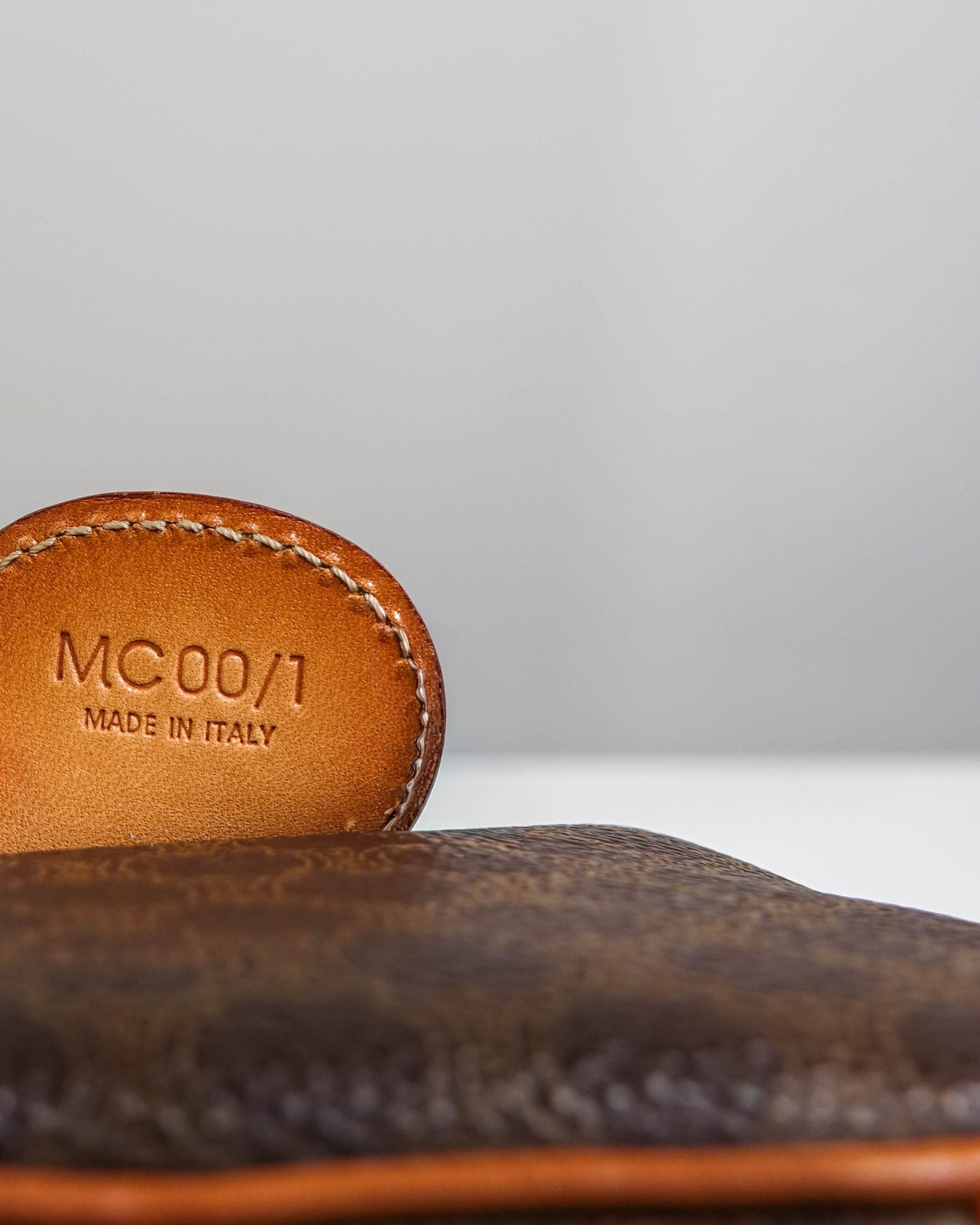 Sac Boston Céline en toile macadam Lola Collective