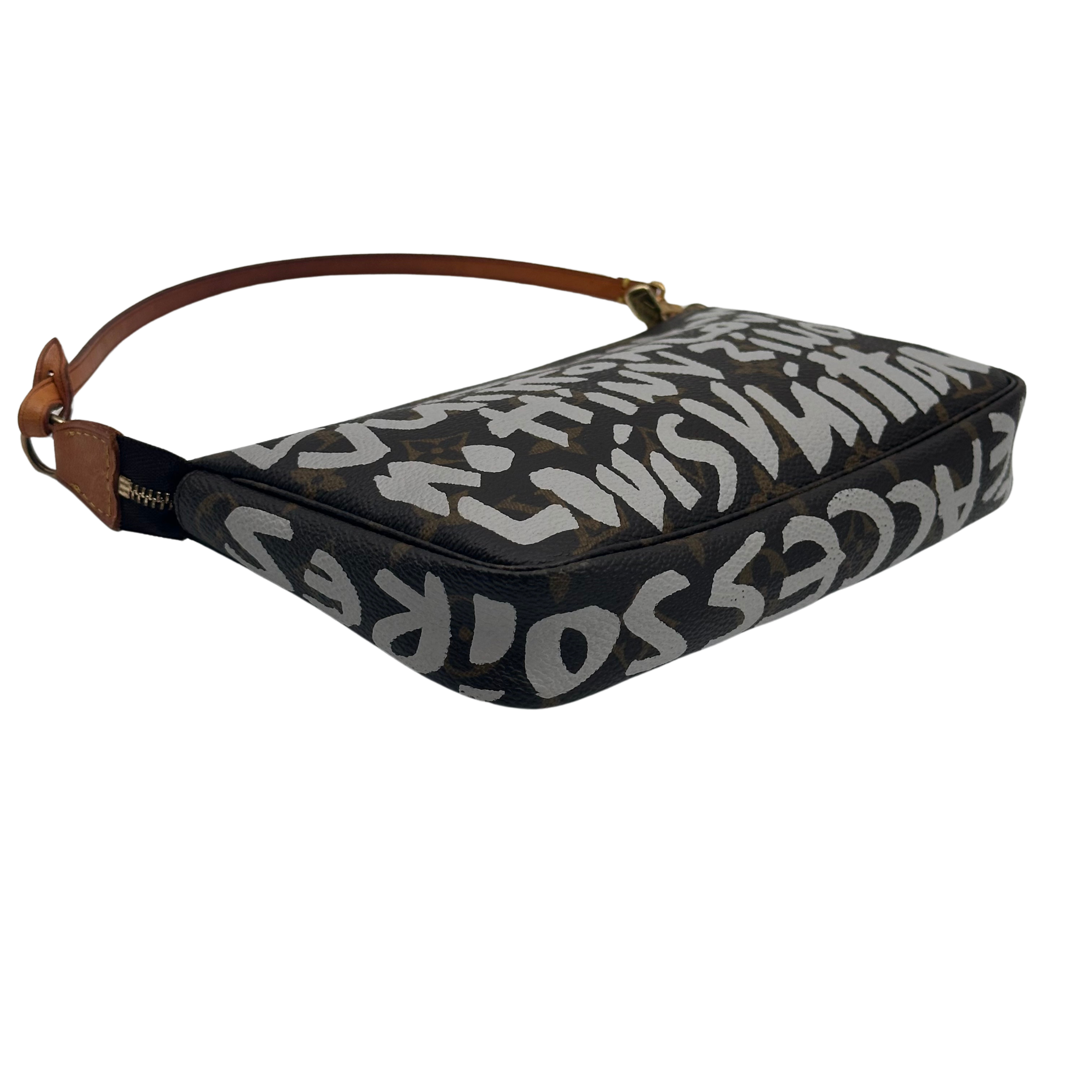 POCHETTE ACCESSOIRES GRAFFITI - LOUIS VUITTON Lola Collective