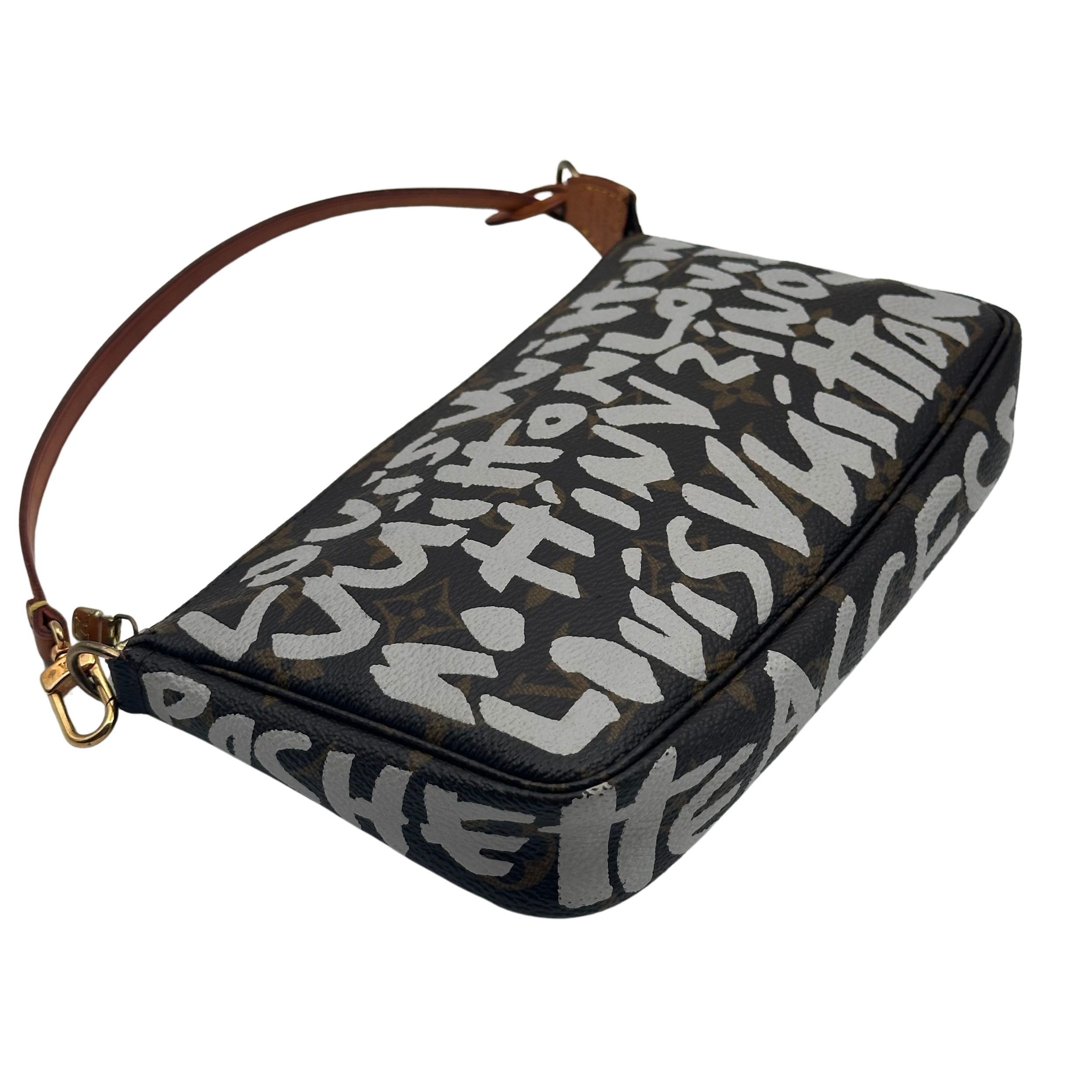 POCHETTE ACCESSOIRES GRAFFITI - LOUIS VUITTON Lola Collective