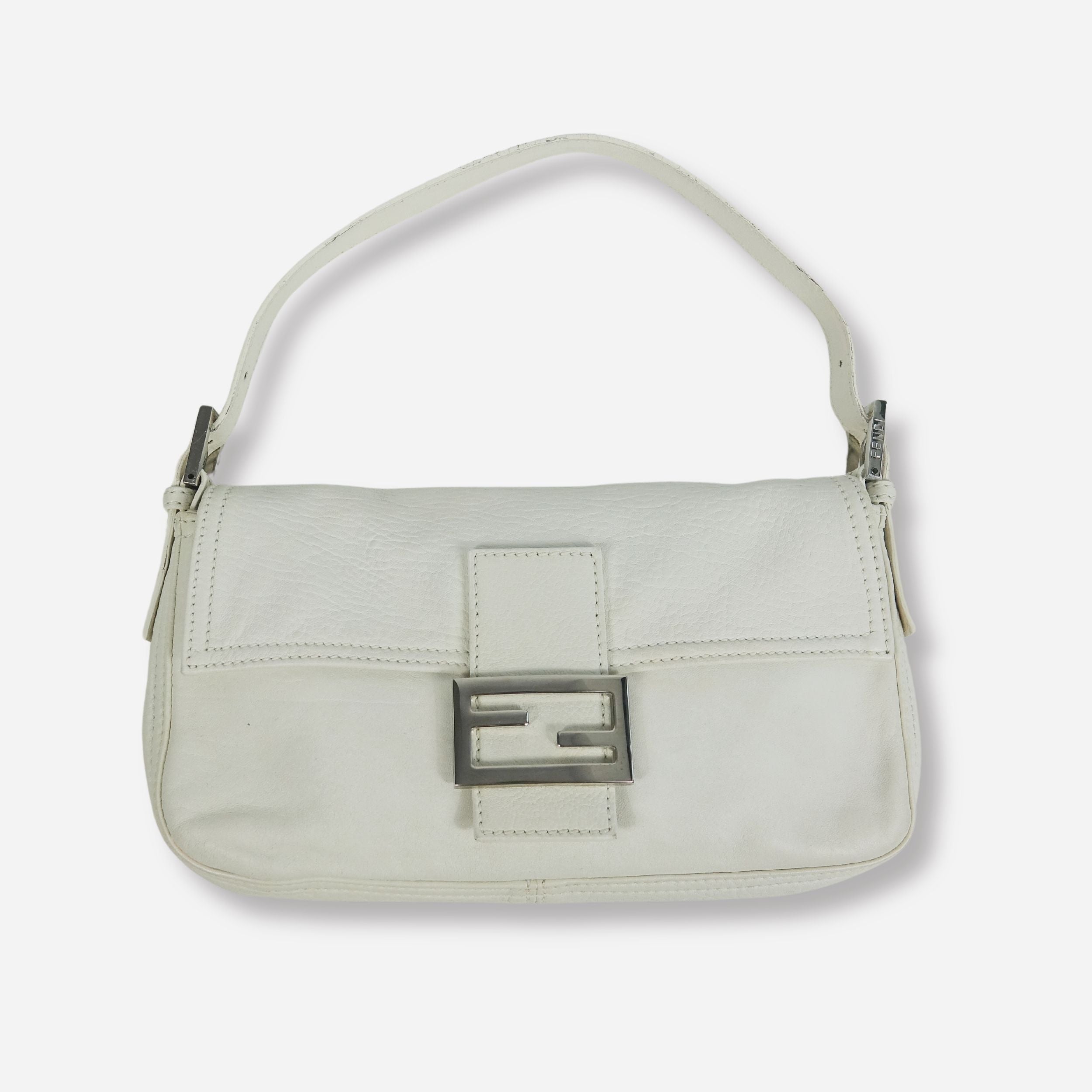 CLASSIC BAGUETTE - FENDI Lola Collective