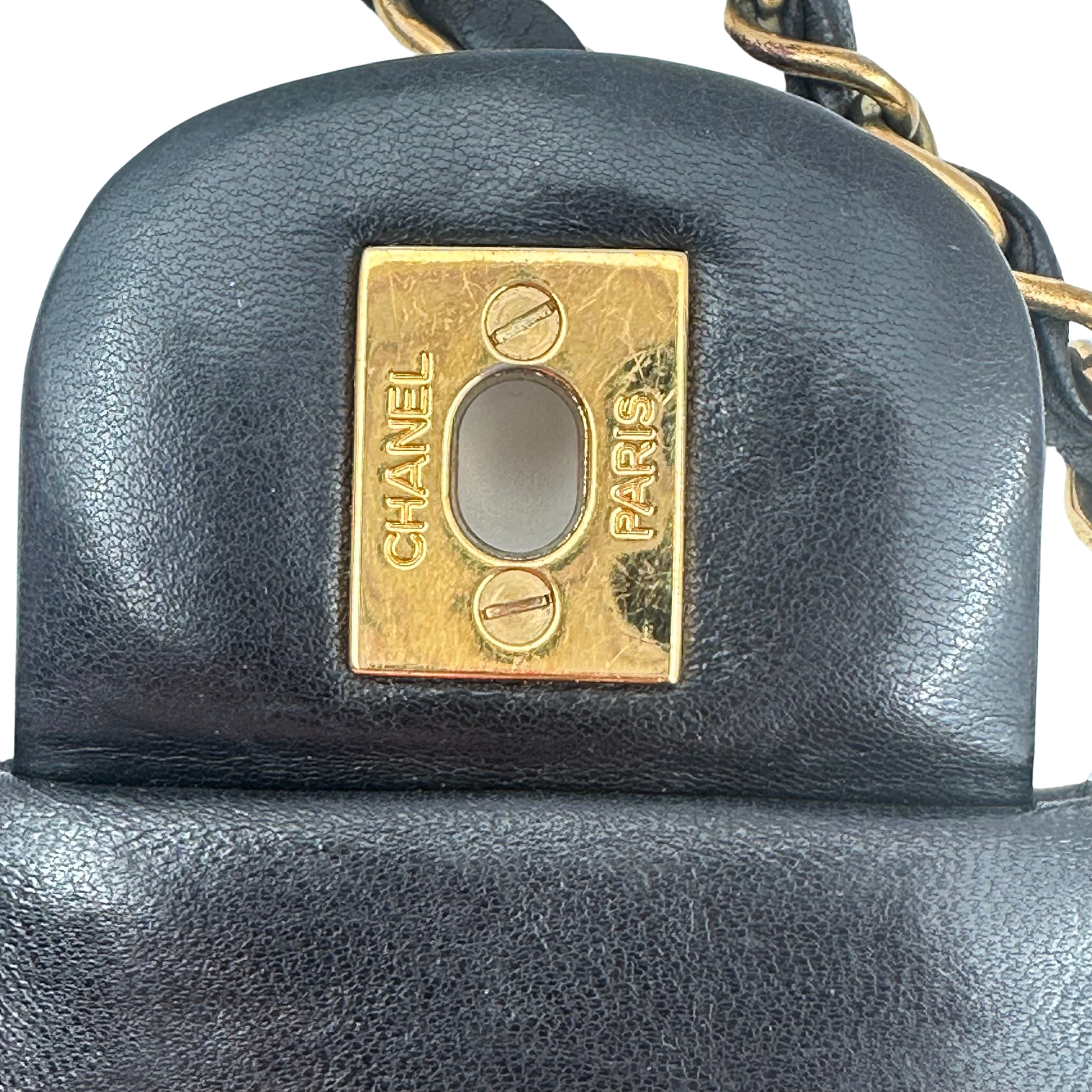 CLASSIC TIMELESS MEDIUM DOUBLE FLAP - CHANEL Lola Collective