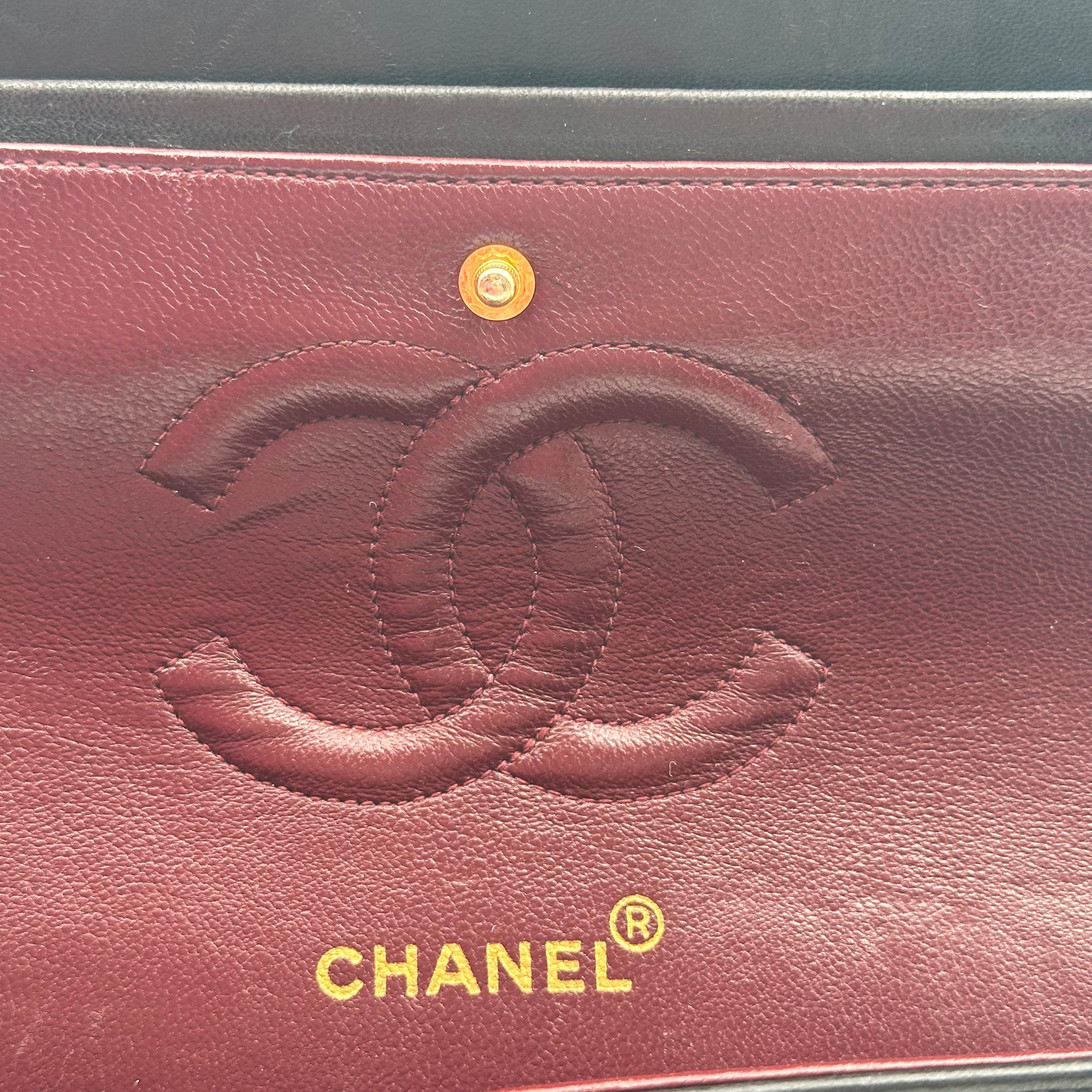 CLASSIC TIMELESS MEDIUM DOUBLE FLAP - CHANEL Lola Collective