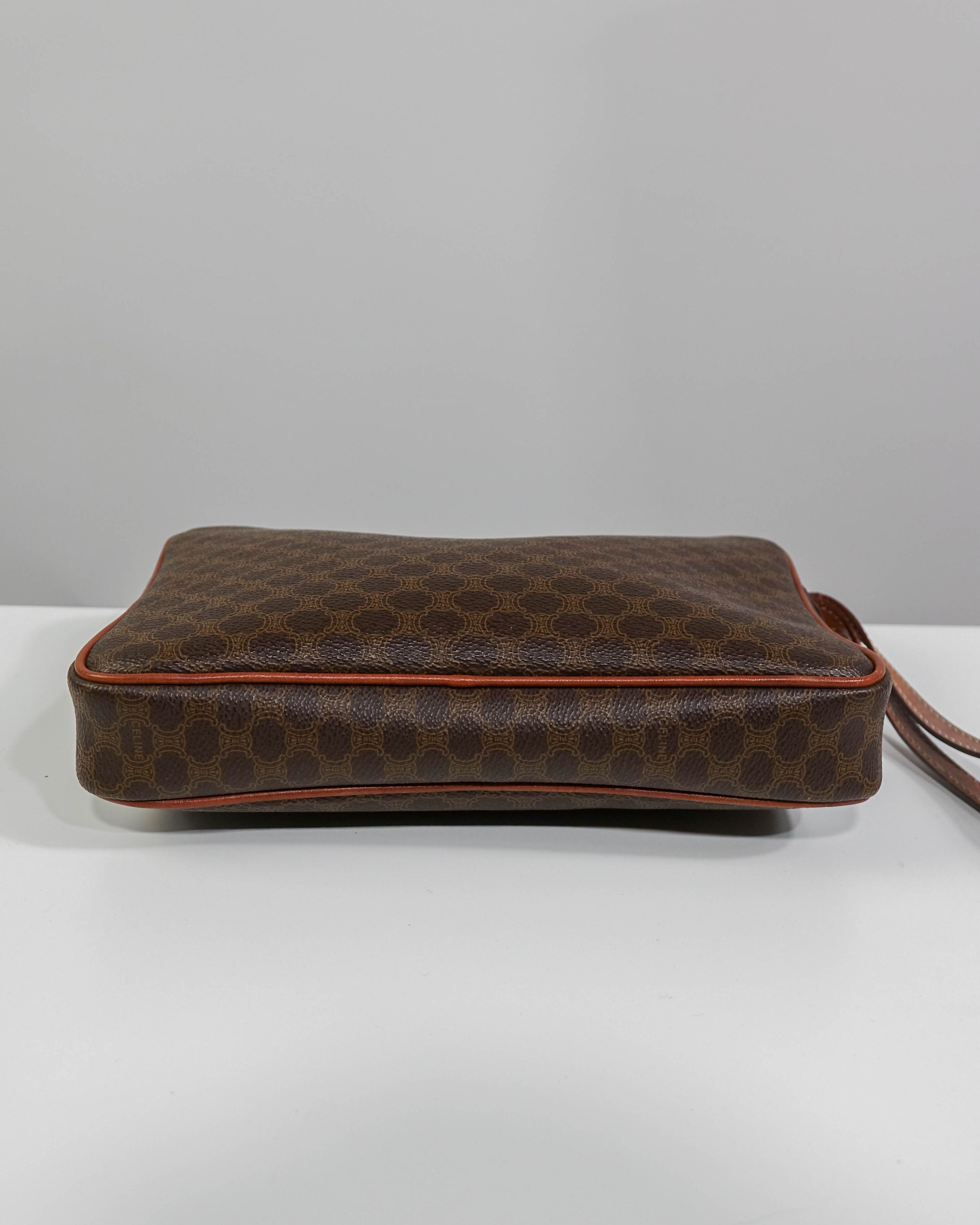 Céline trousse Macadam - beige Lola Collective